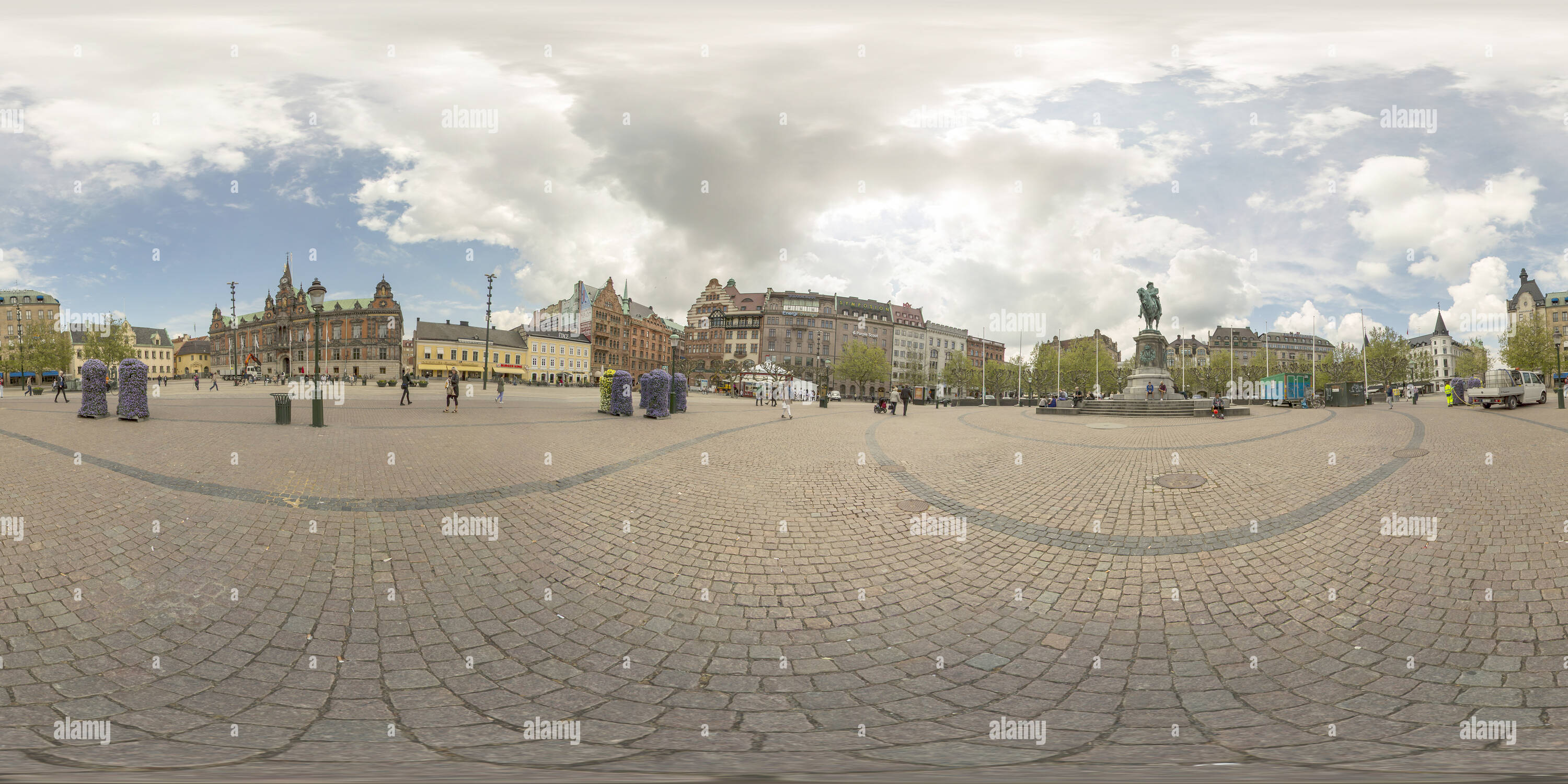 360° view of Big Square in Malmo - Alamy