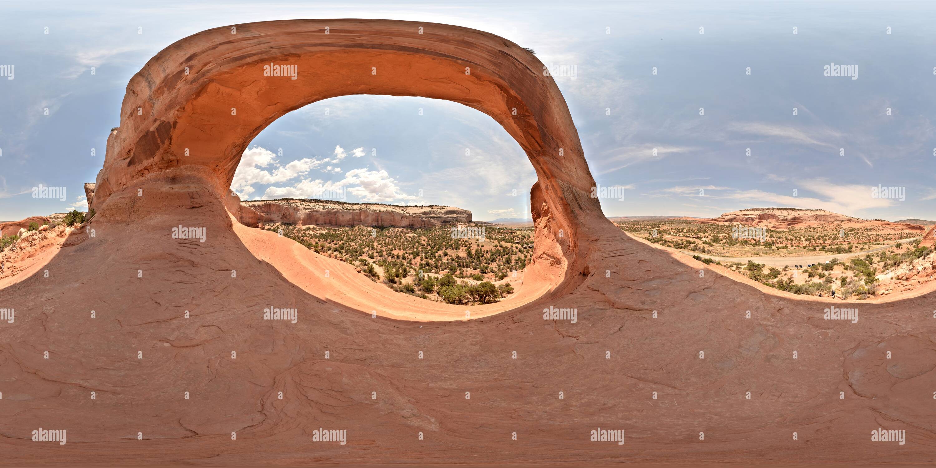 360 degree panoramic view of Wilson Arch viewpoint