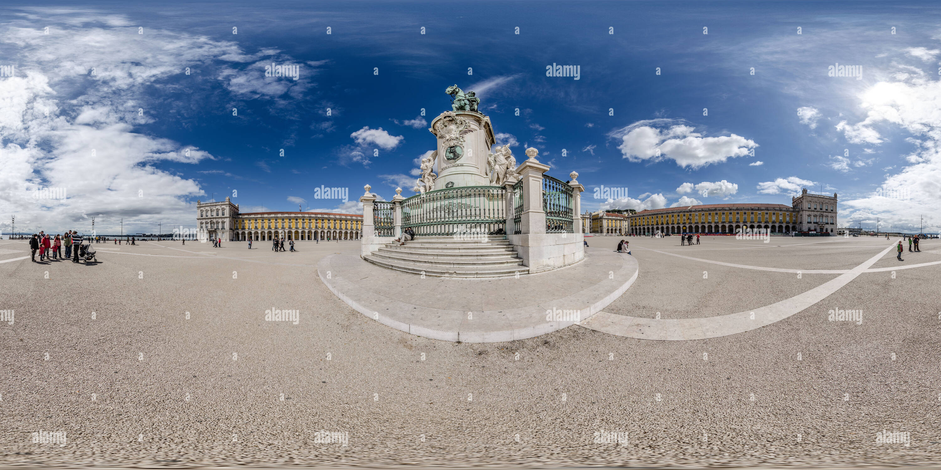 360° view of Commerce Square, Lisbon Alamy