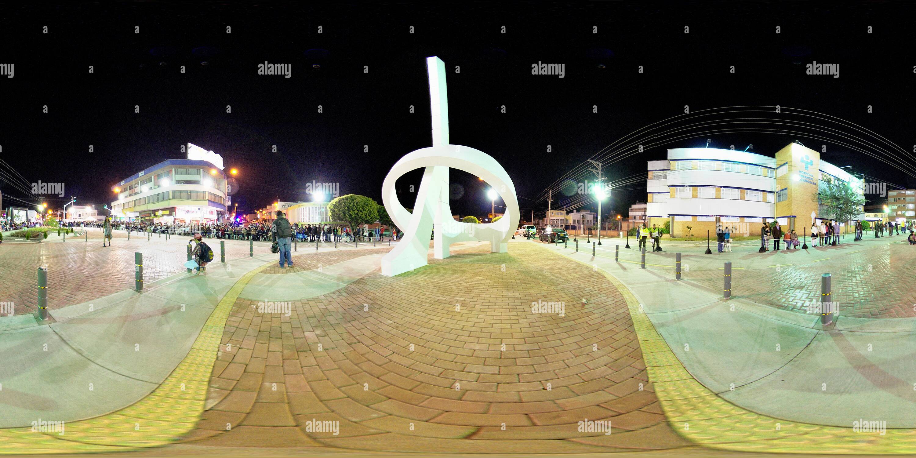 360 degree panoramic view of Obelisco Estudiantes Avenue