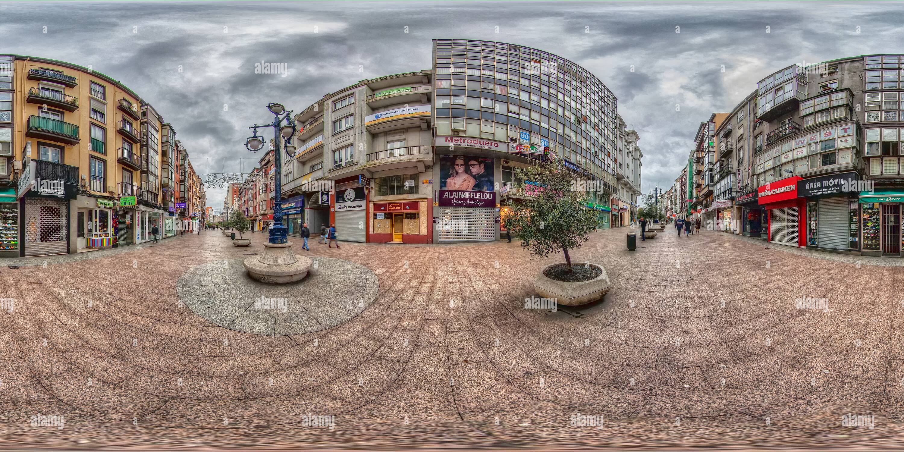 360° view of Santander, calle Burgos Alamy