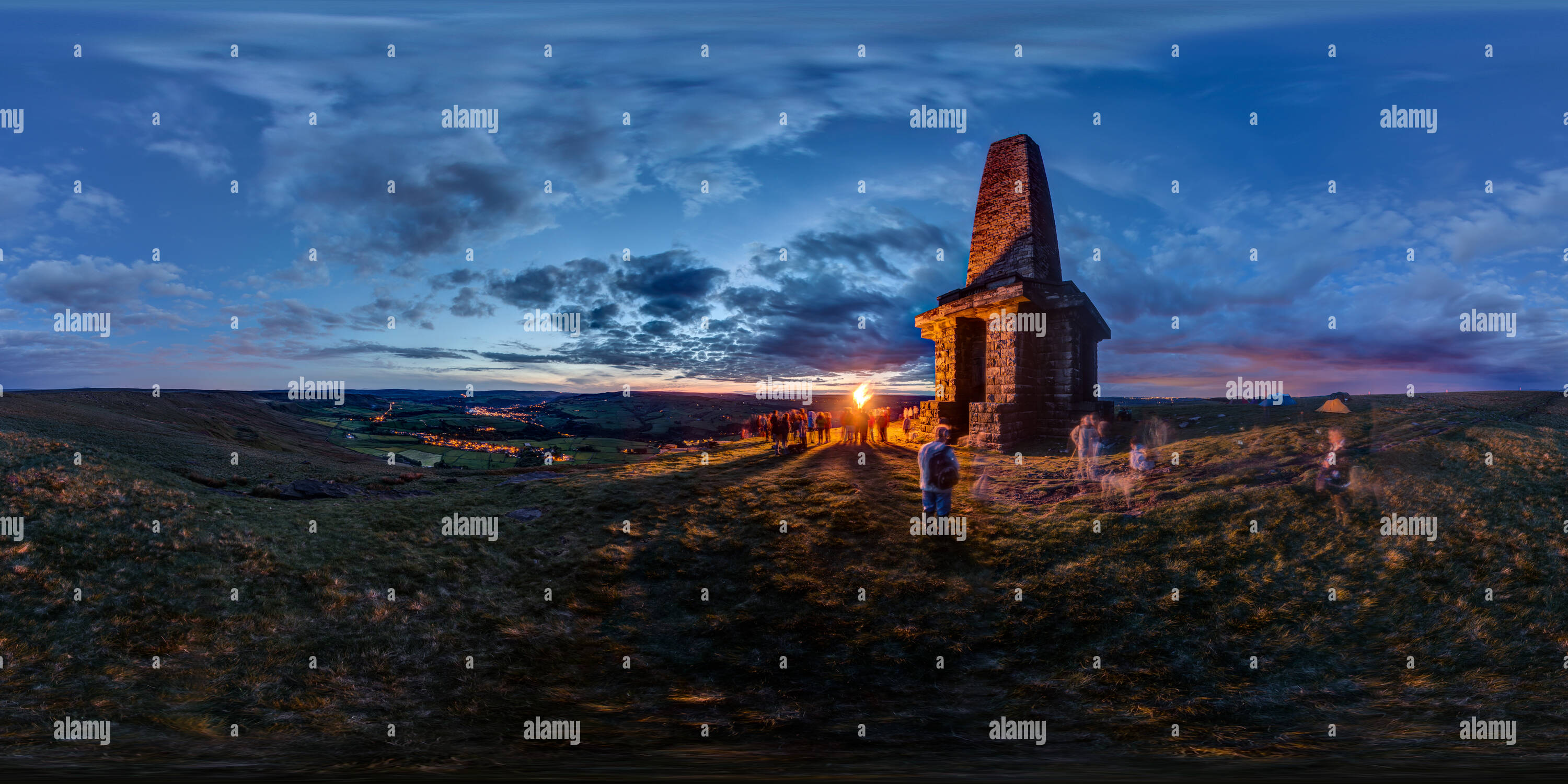 360 degree panoramic view of The blazing Diamond Jubilee Beacon at Stoodley Pike, June 2012