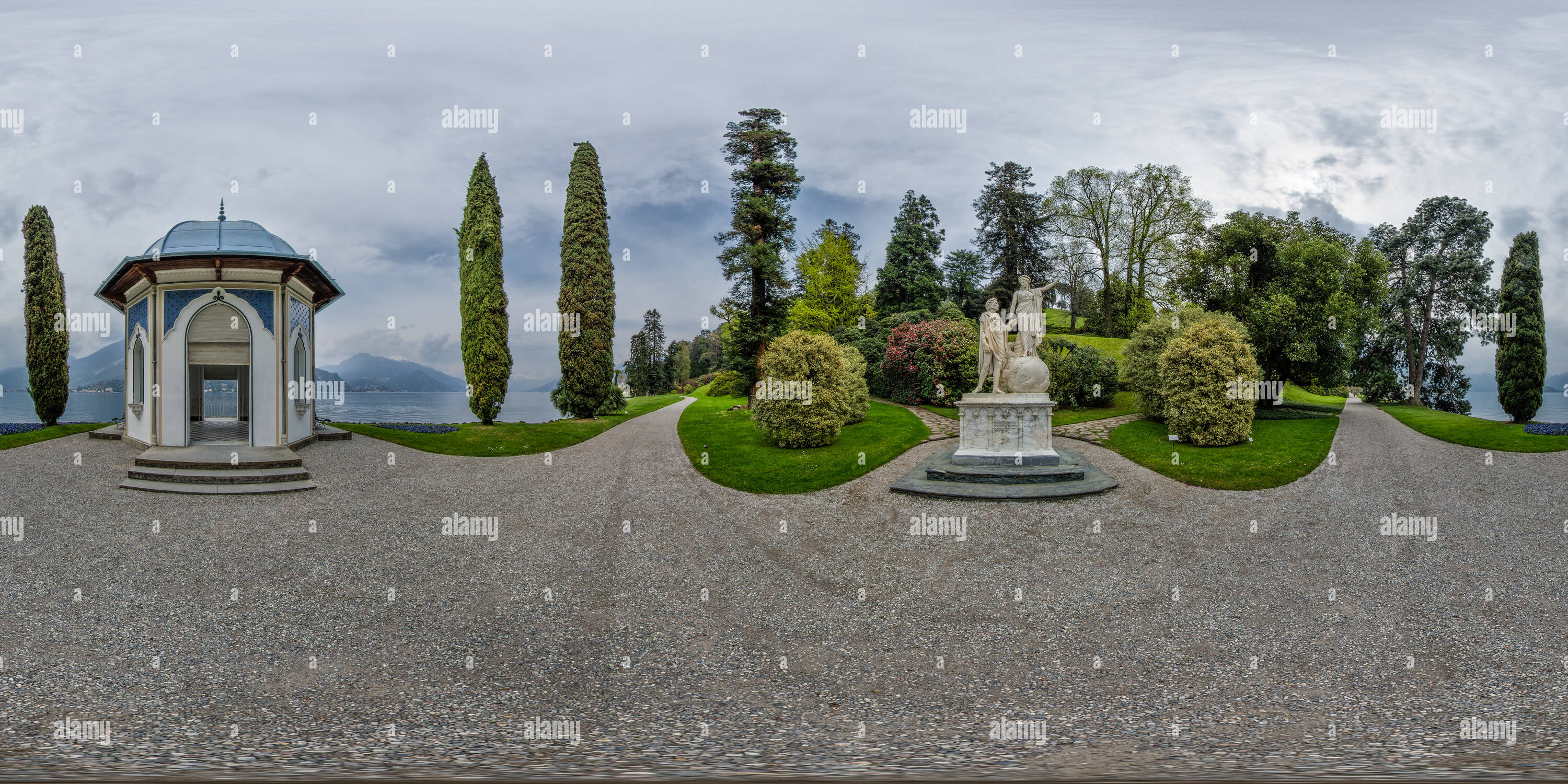 360 degree panoramic view of Botanical Garden Villa Melzi