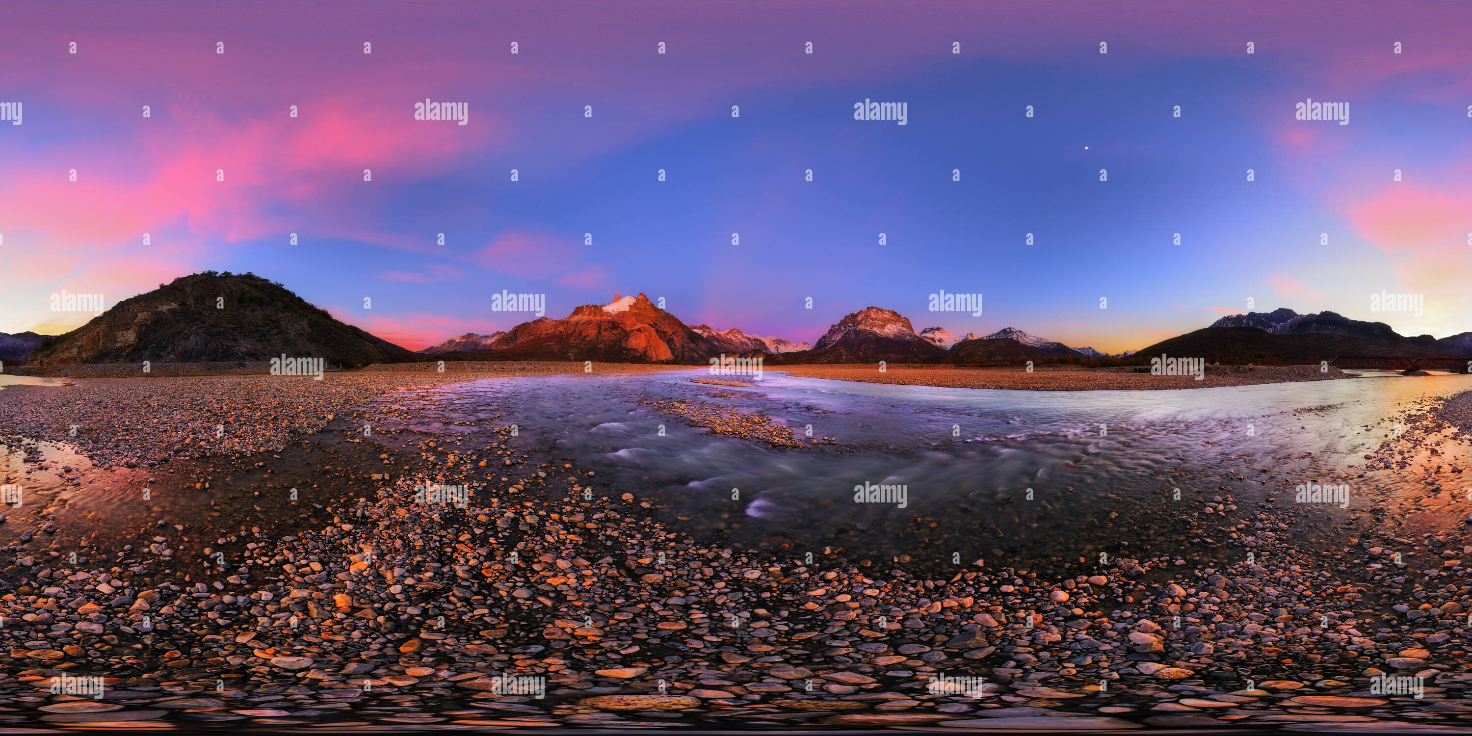 360° view of Electric River at Sunrise Alamy