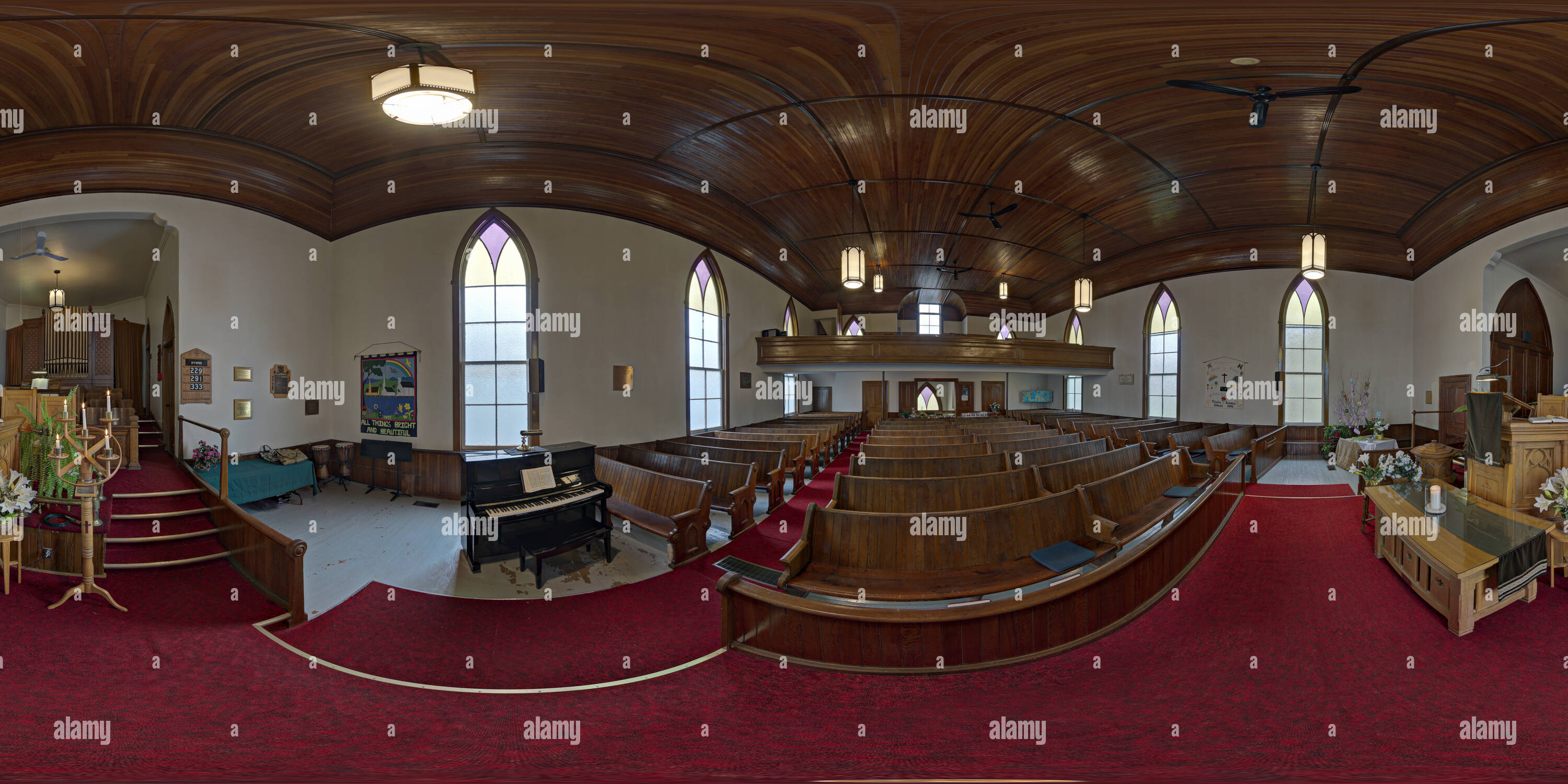 360° View Of Trinity United Church - Alamy