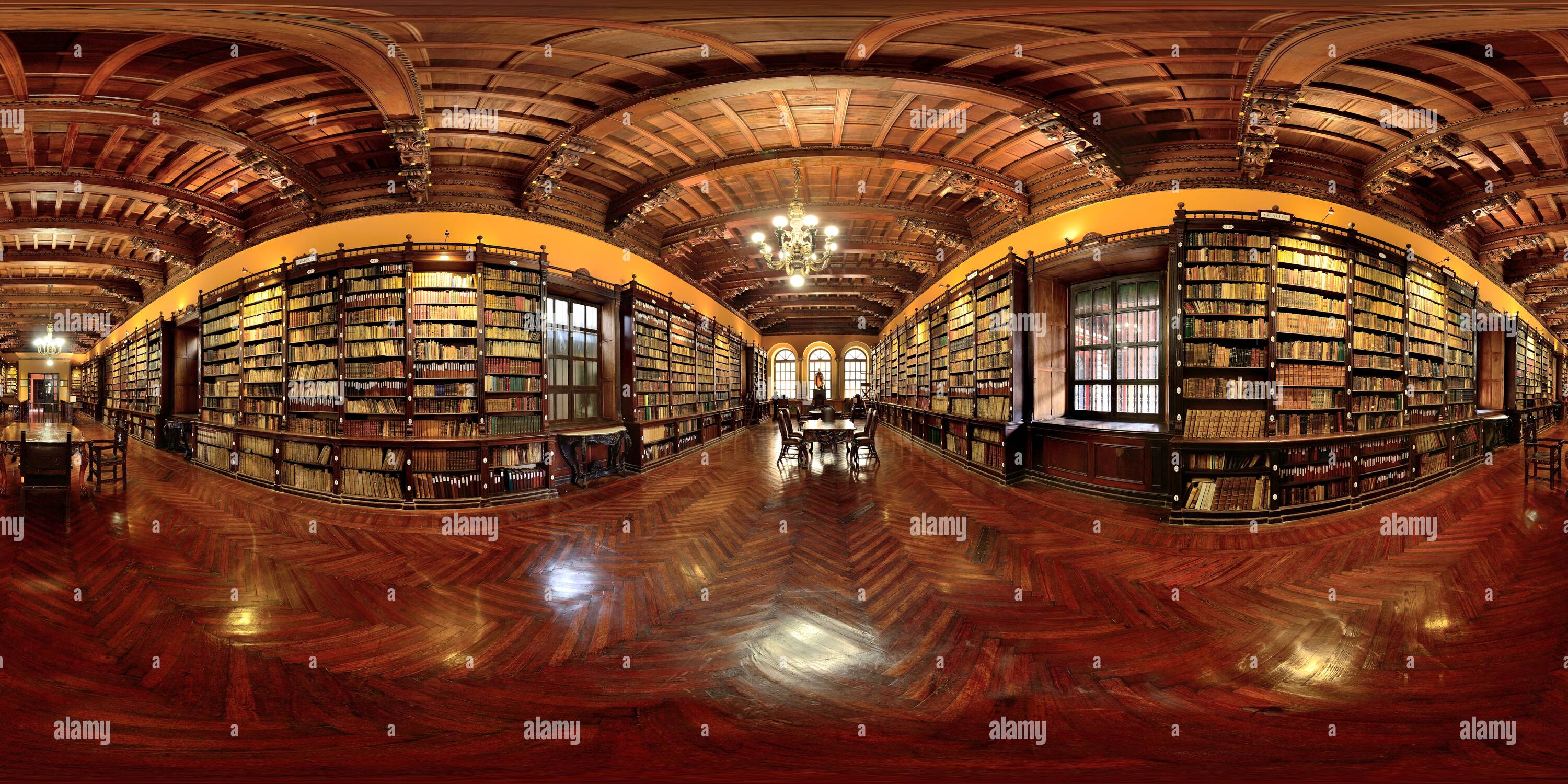 360° view of Library of the Convento de Santo Domingo Century XVI