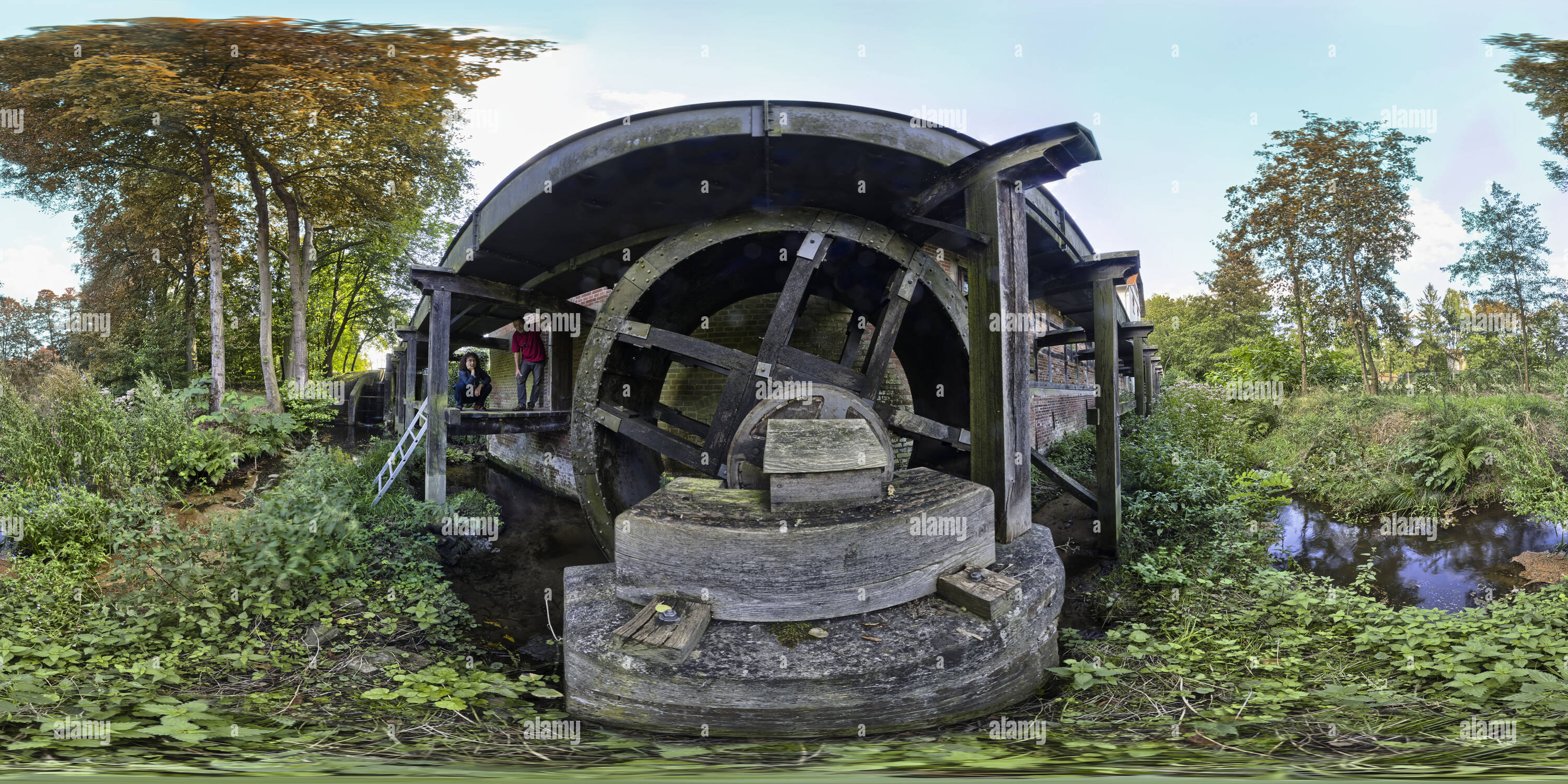 360° view of Blenhorster Wassermuehle Muehlenrad Alamy