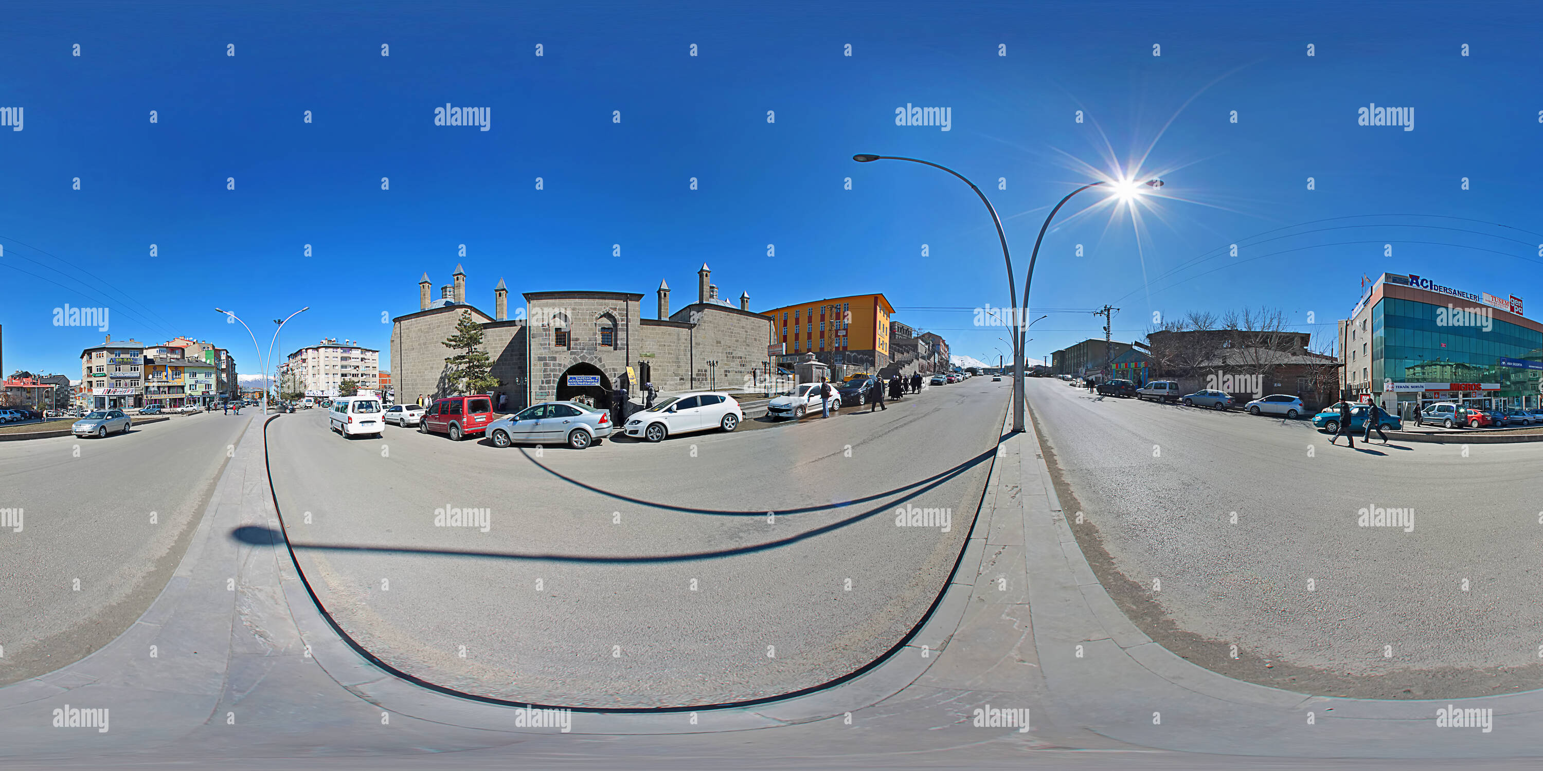 360 degree panoramic view of Tashan Bazaar