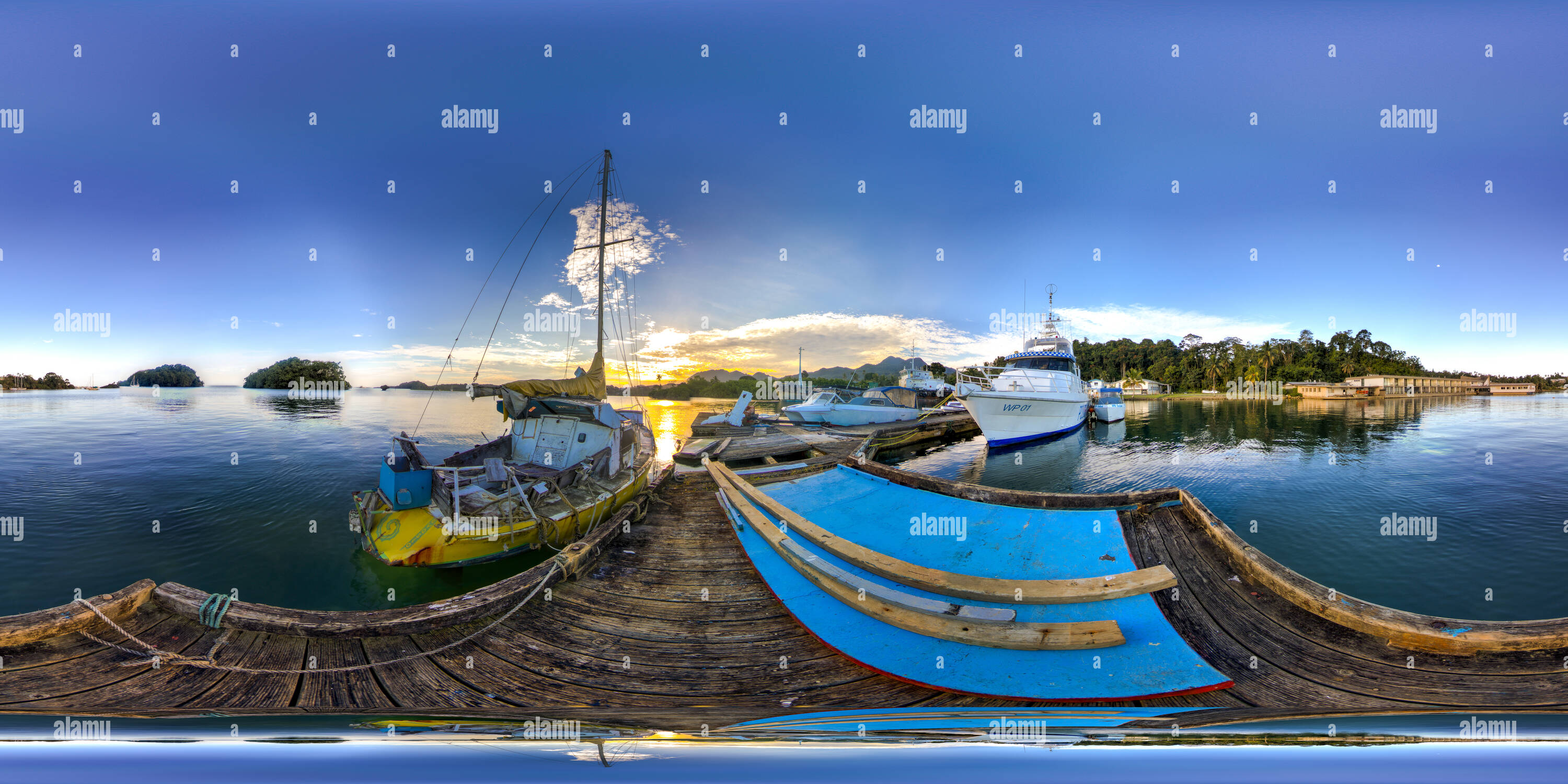 360° view of The floating dock across from Mosquito Island at sunset