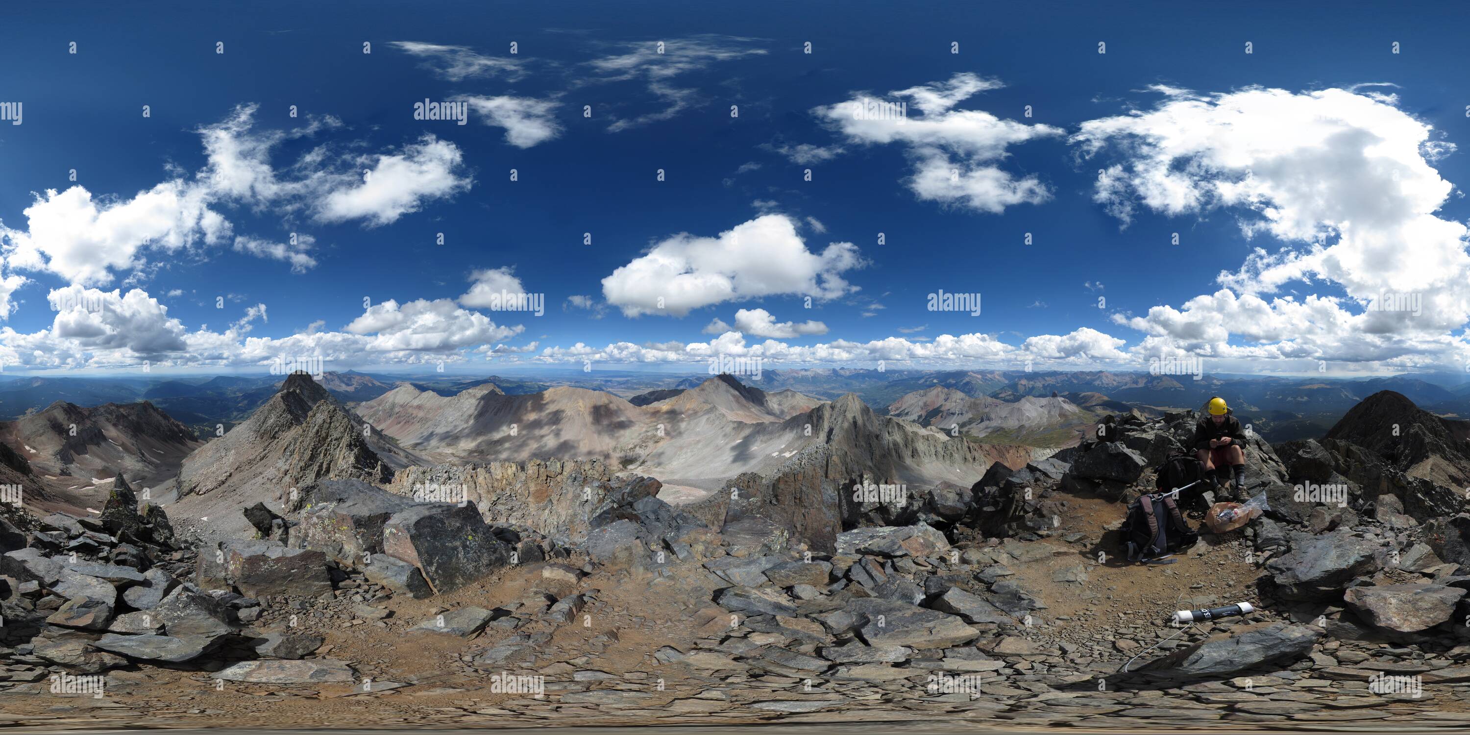 360 degree panoramic view of Mt. Wilson (14246'/4342m) summit