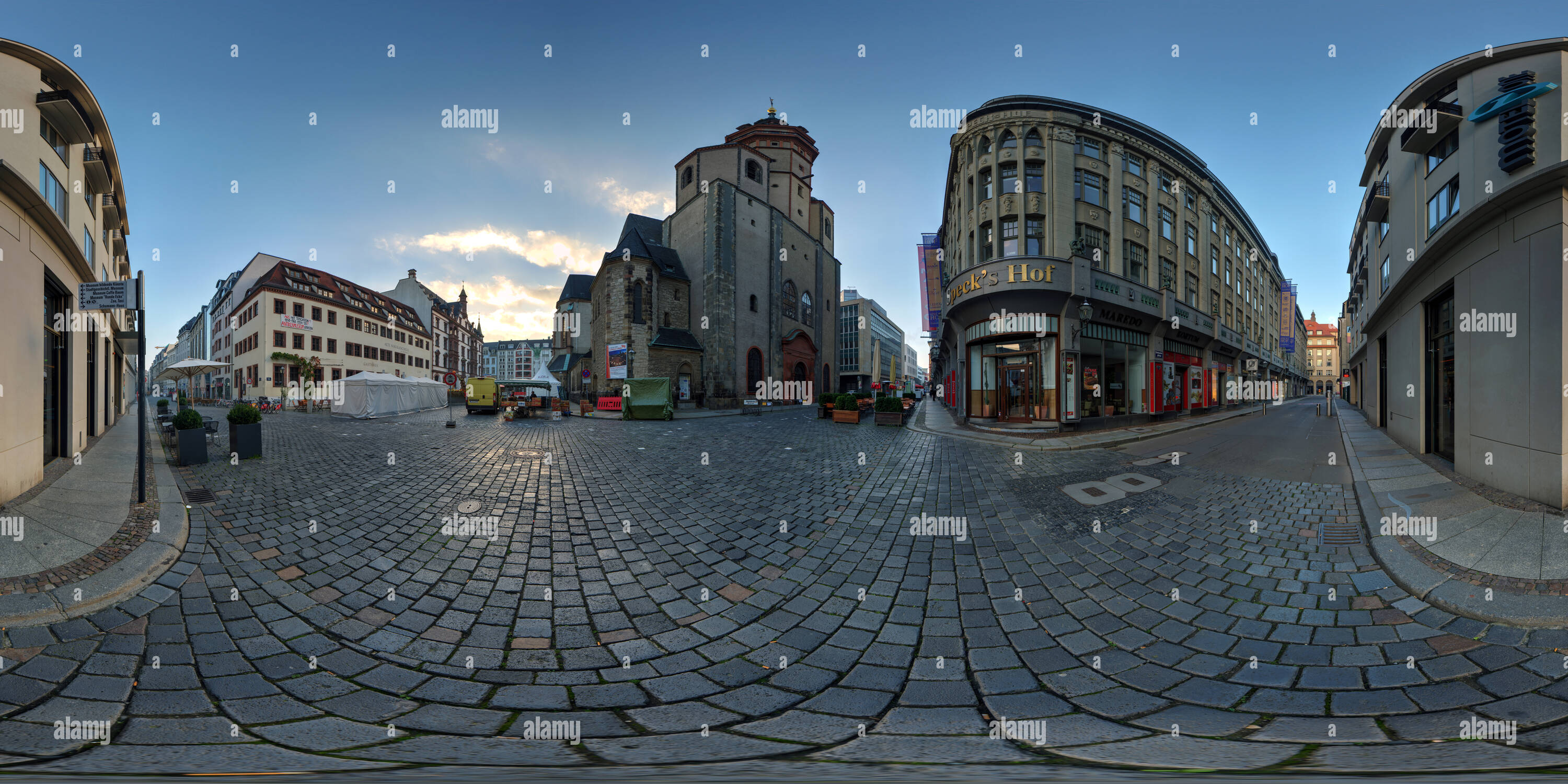 360° view of Nikolai Church in Leipzig - Alamy