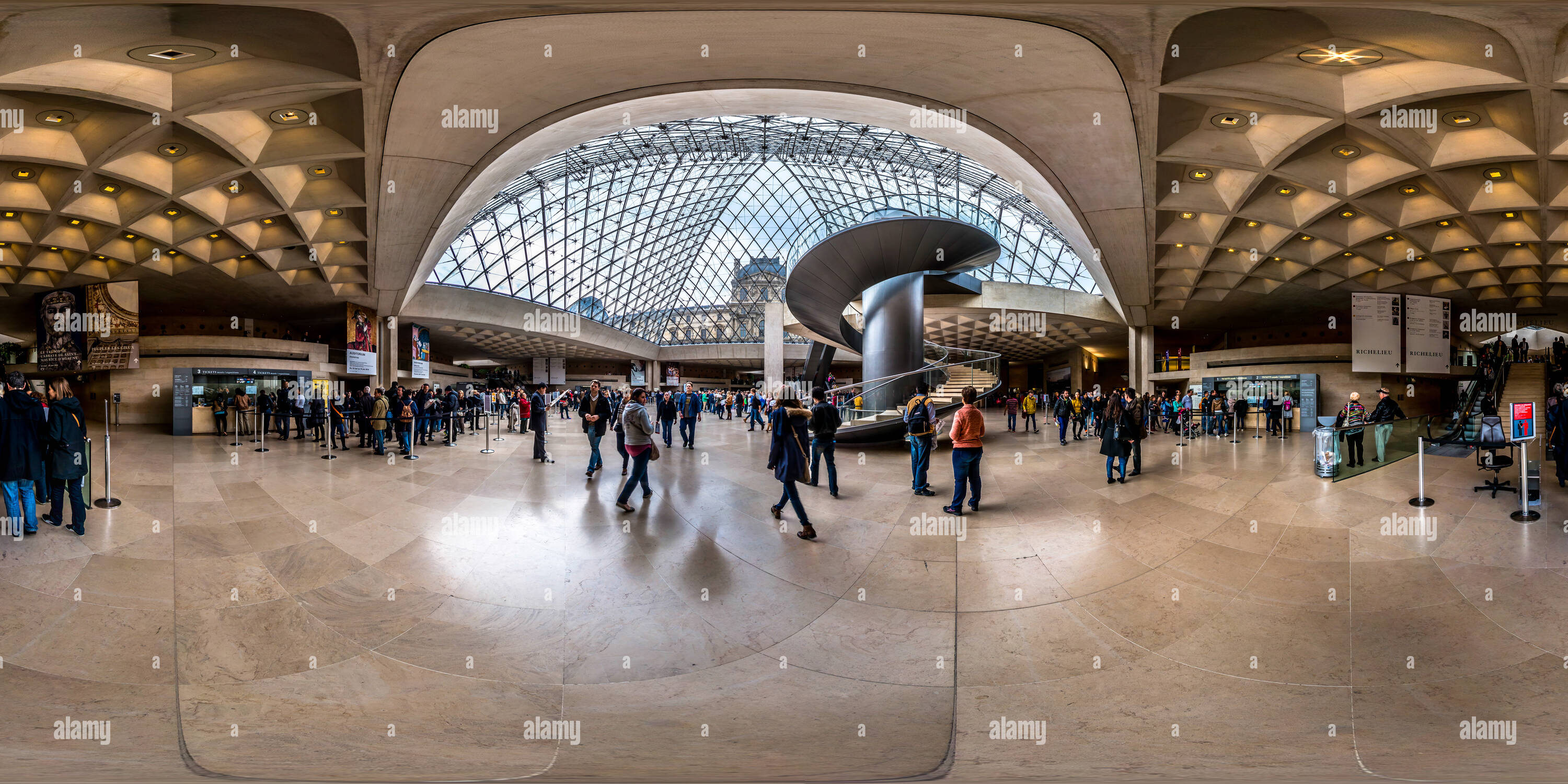 Museu do Louvre 360º