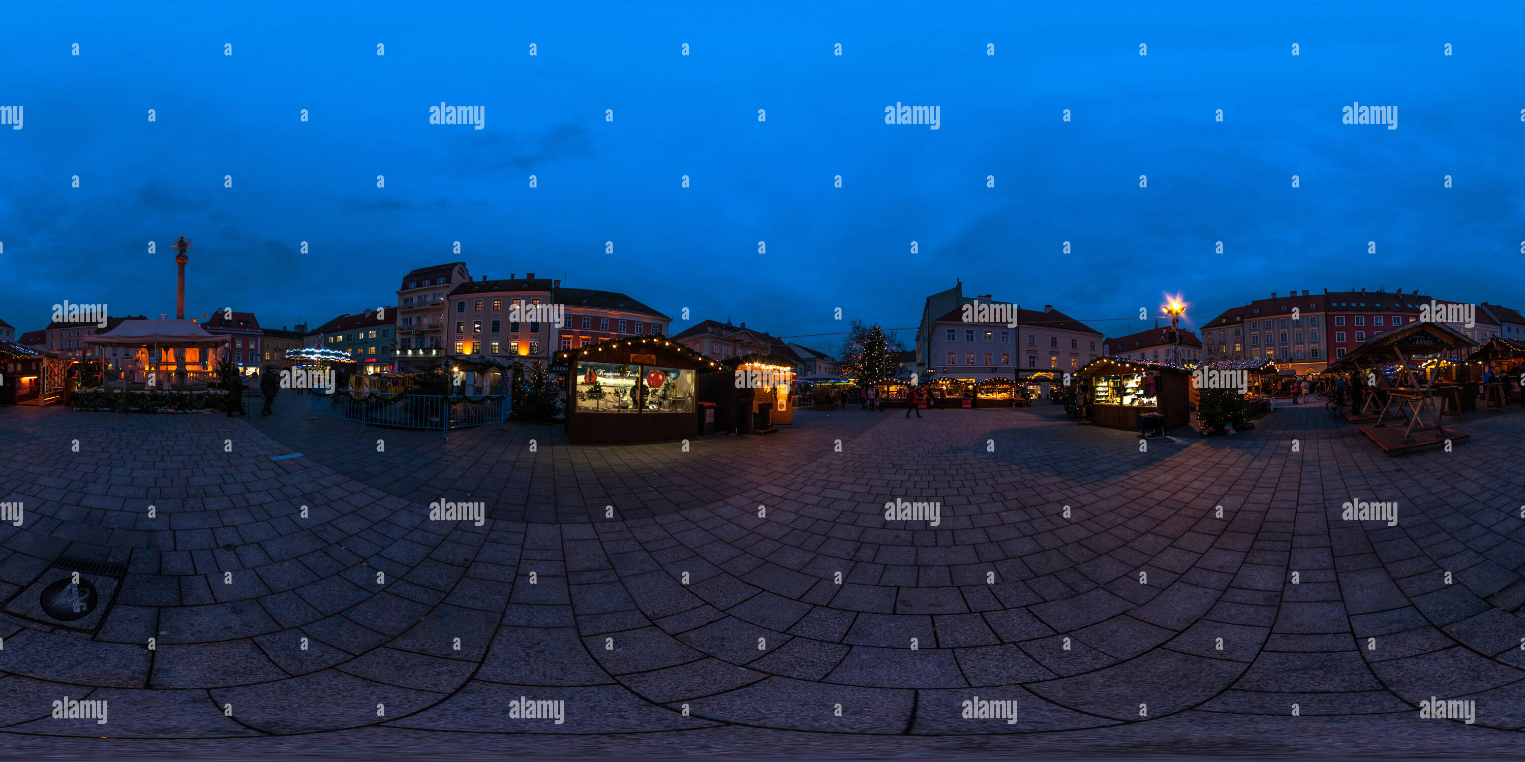 360° view of Christmas market Wiener Neustadt 2016 Alamy