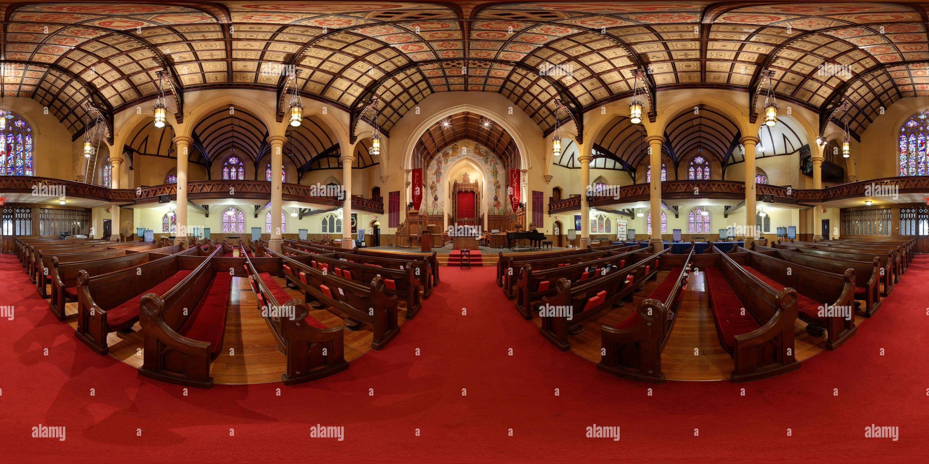 360 degree panoramic view of Central Methodist Church, Aisle
