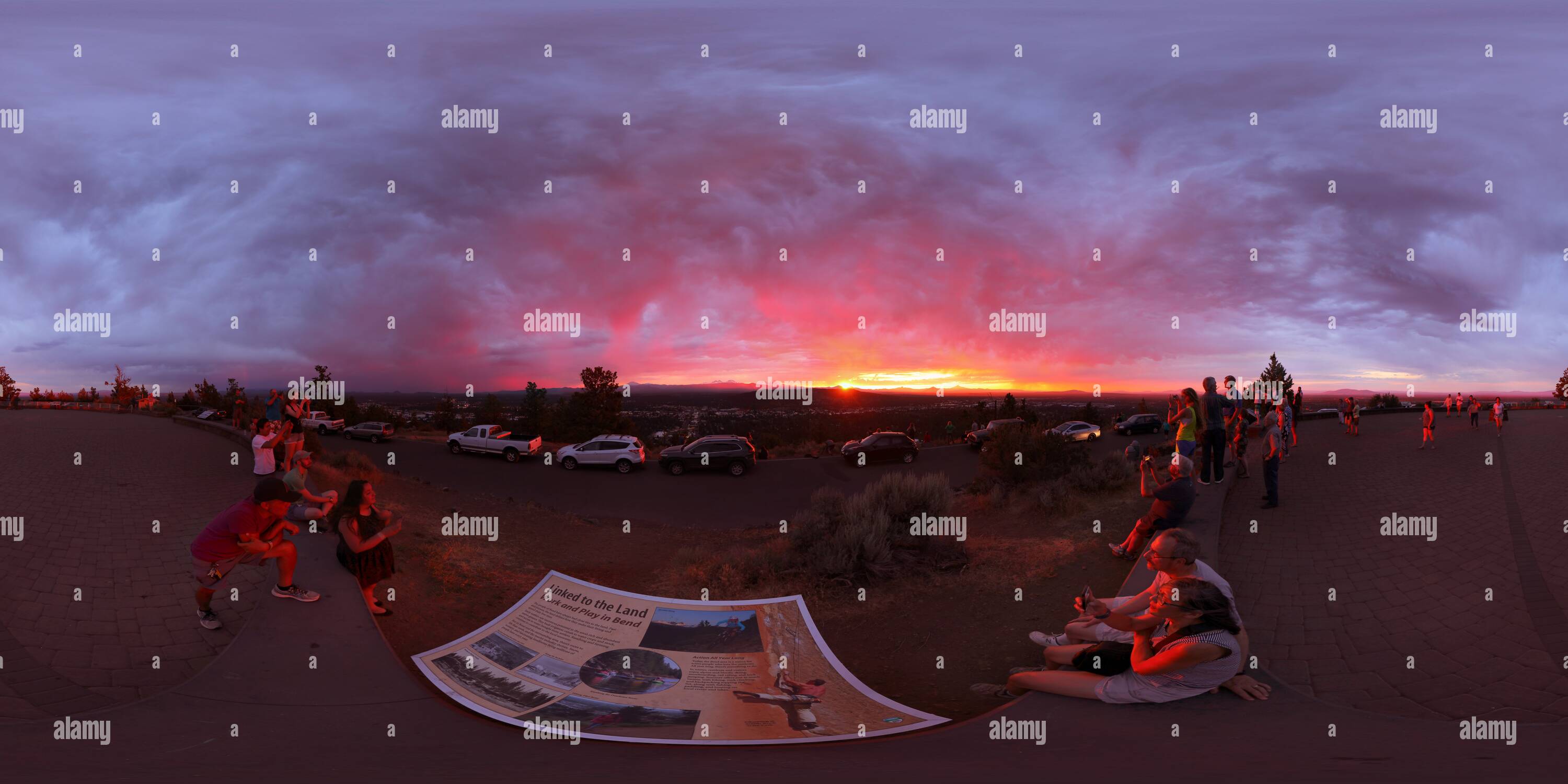 360° view of Pilot Butte sunset Alamy