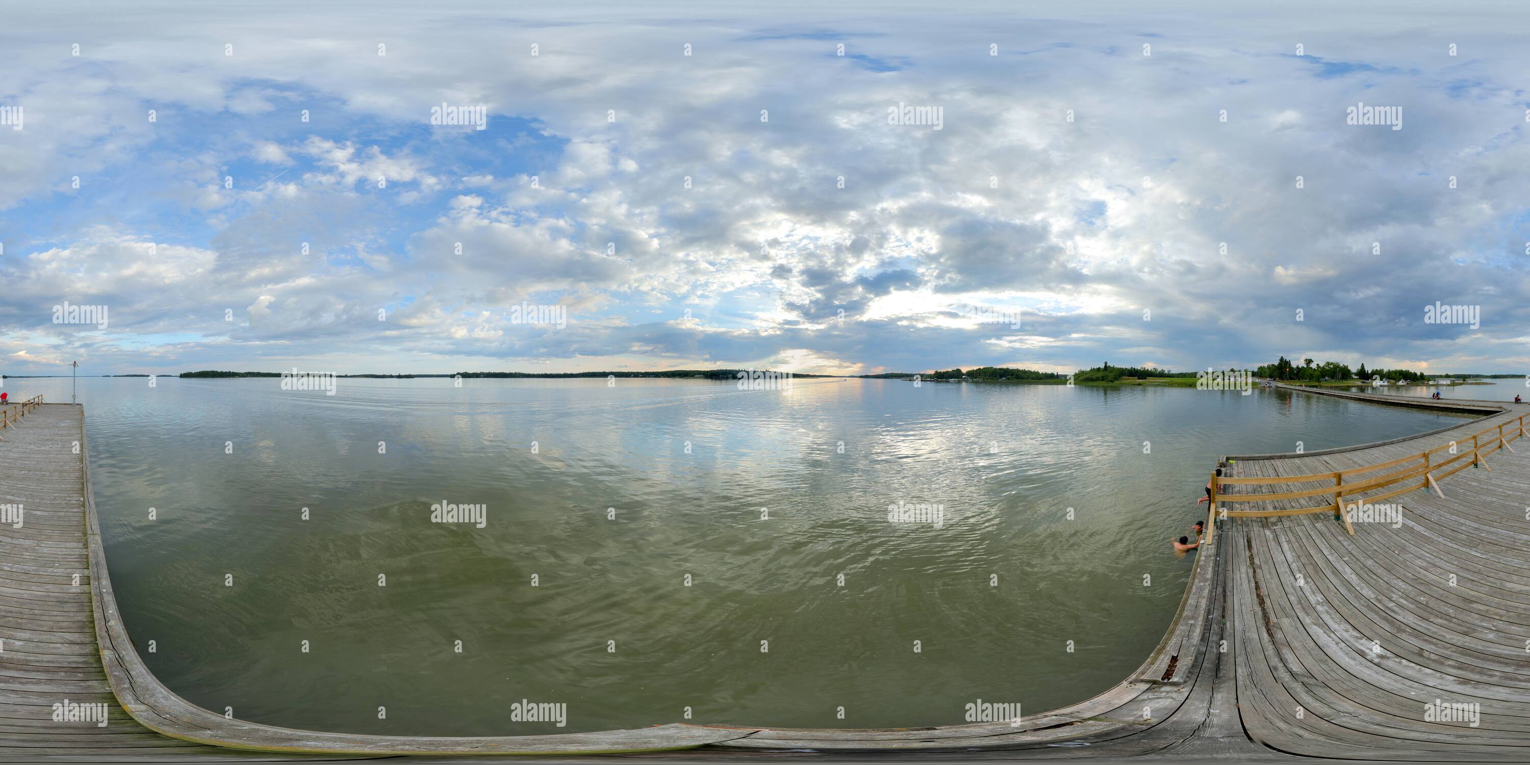 360 degree panoramic view of Wabigoon Lake