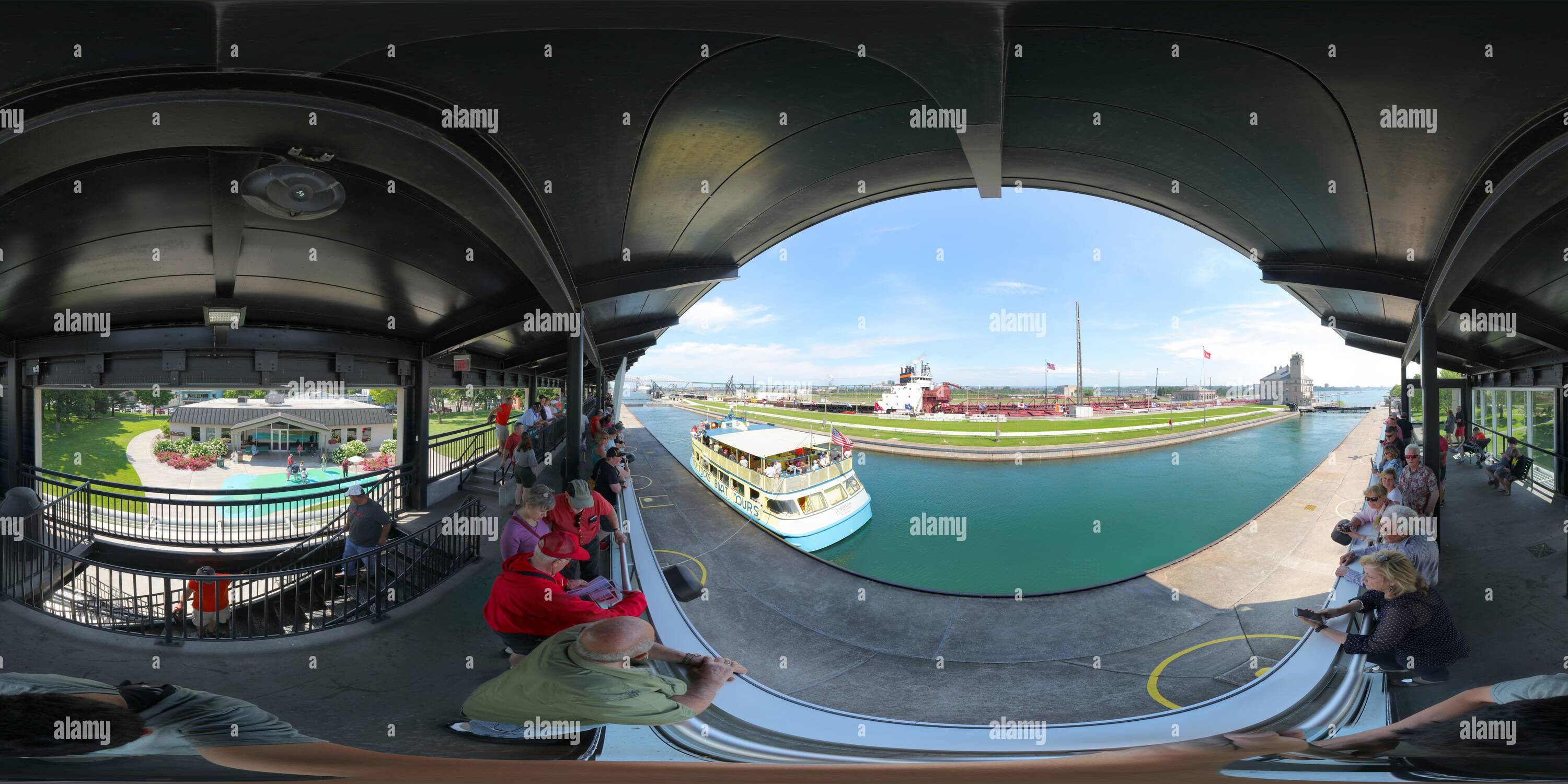 360 degree panoramic view of Soo Locks [2]