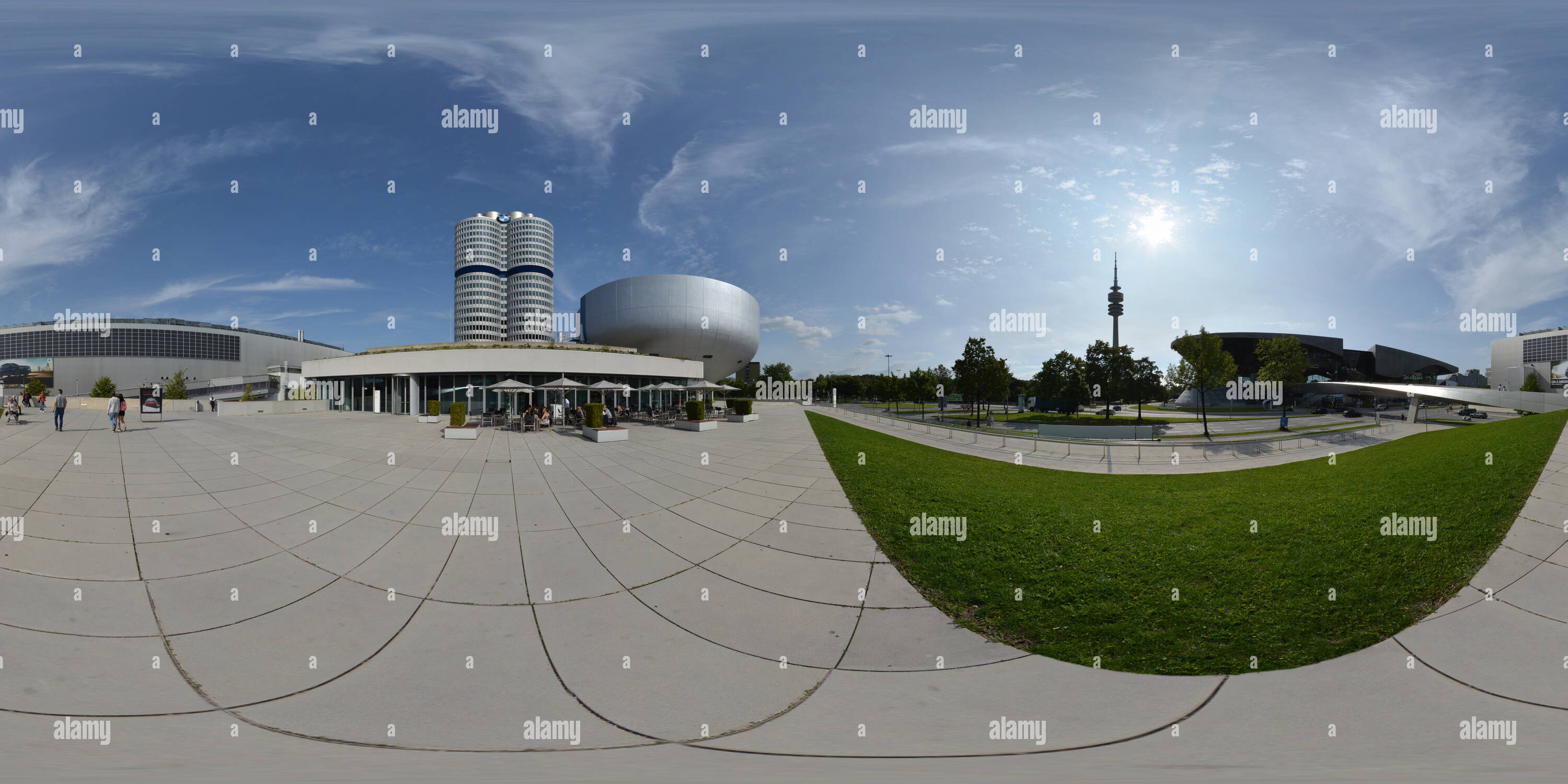 360° view of Munich - BMW four cylinder building and museum - Alamy