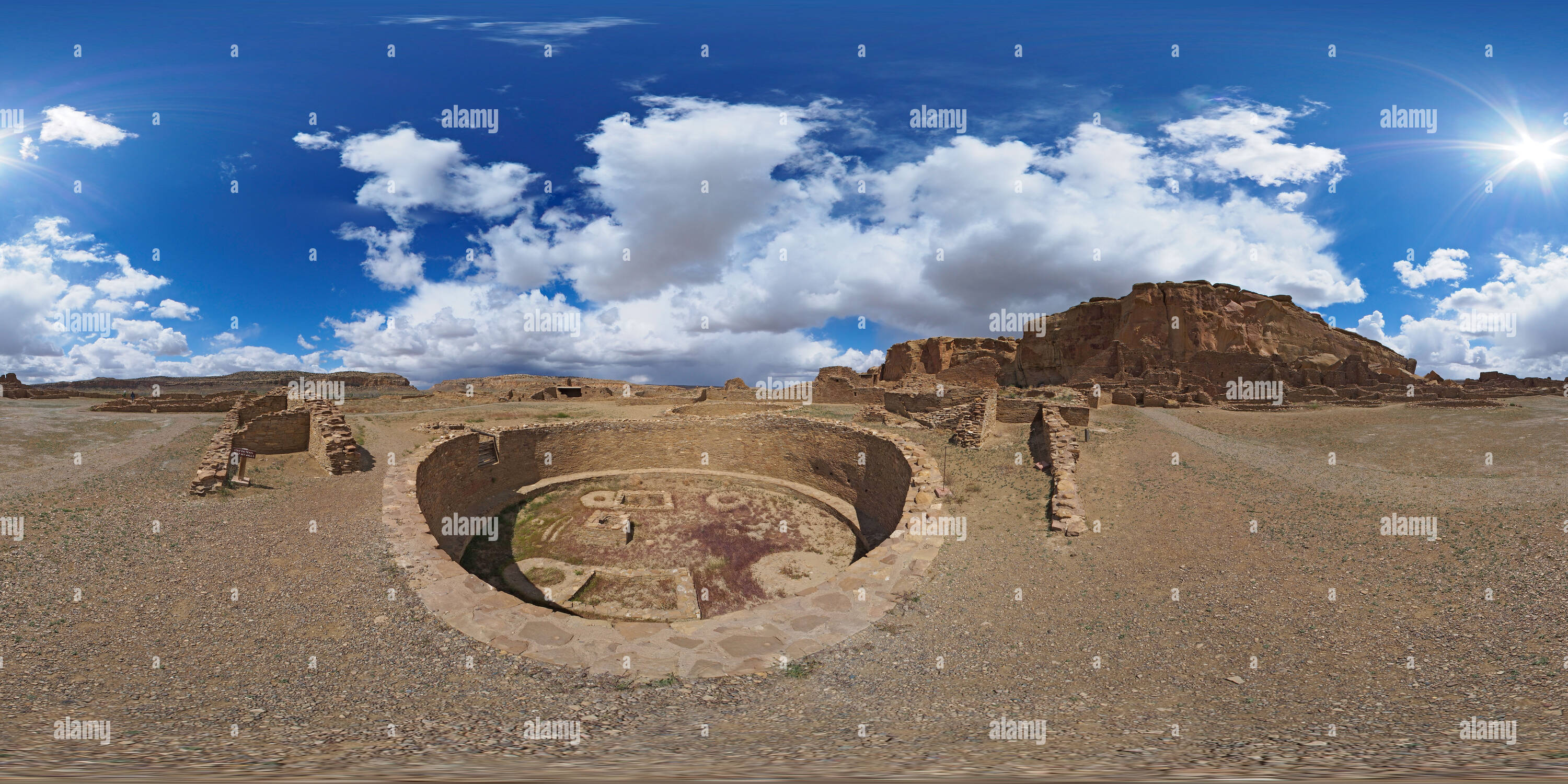 360 degree panoramic view of One of four great kivas at Pueblo Bonito
