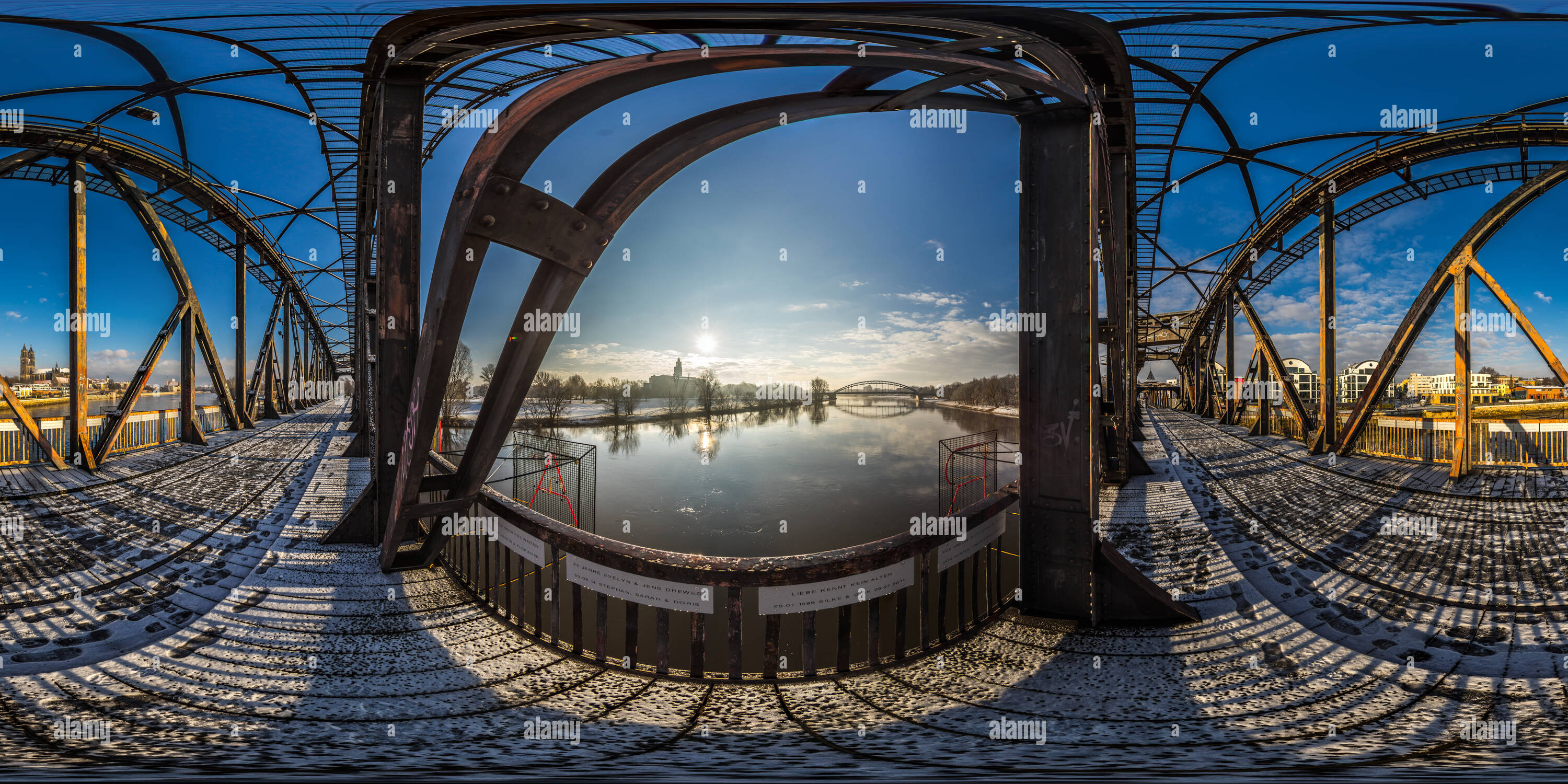 360° view of Alte Hubbrücke Magdeburg - Alamy