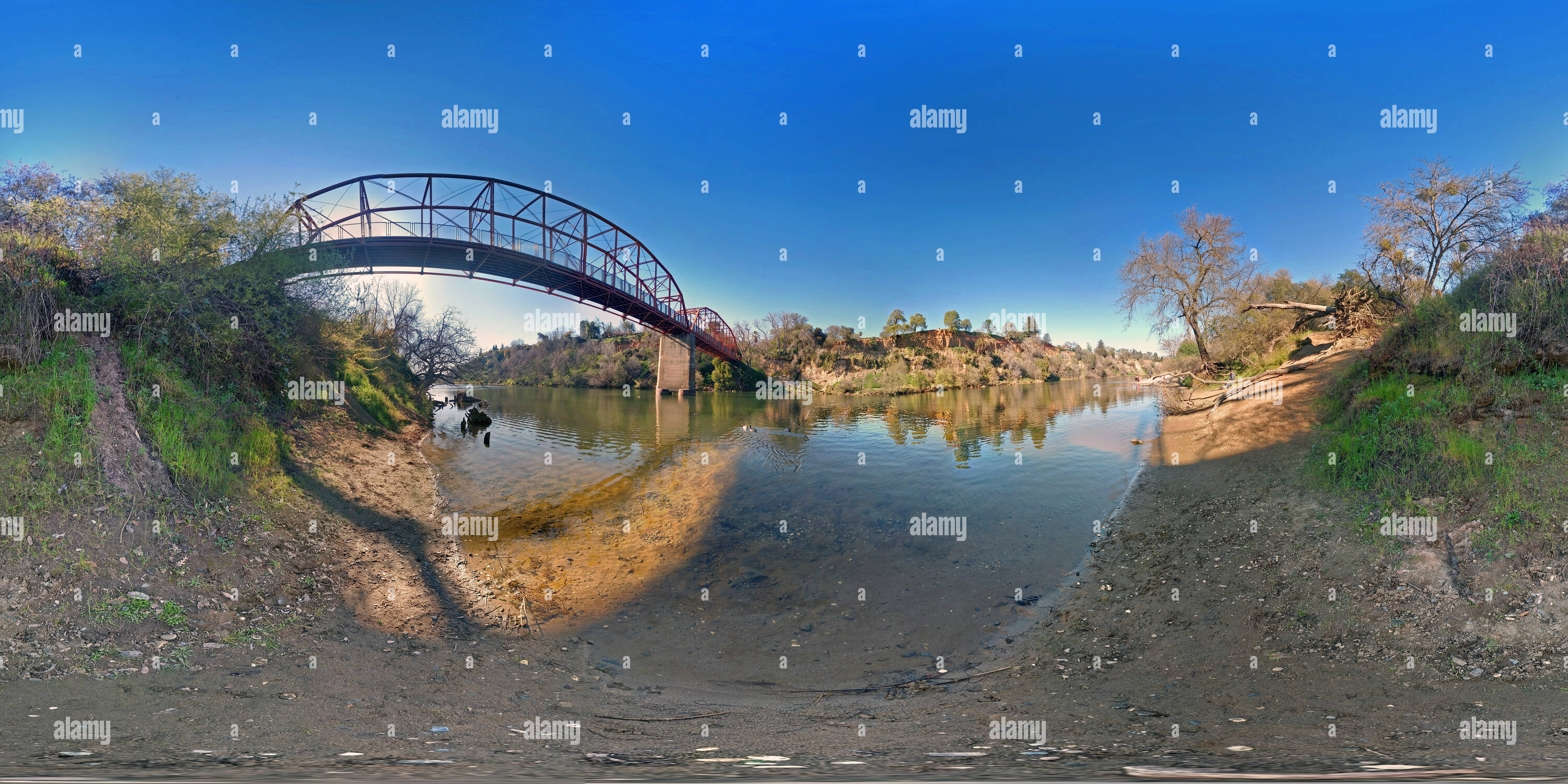 360° view of Old Fair Oaks Bridge over the American River - Alamy