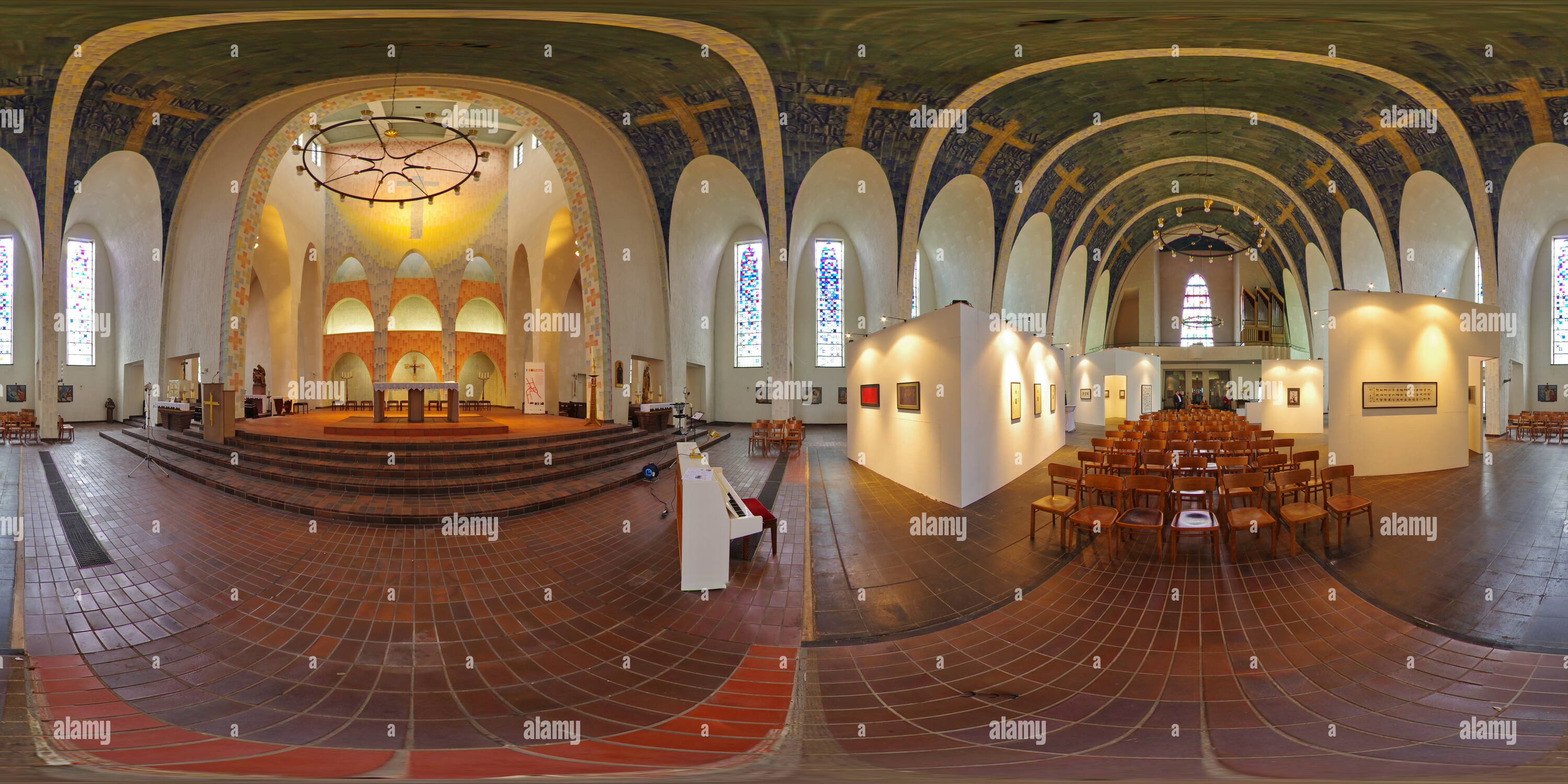 360° view of Church "Heilig Kreuz", Gelsenkirchen - Alamy