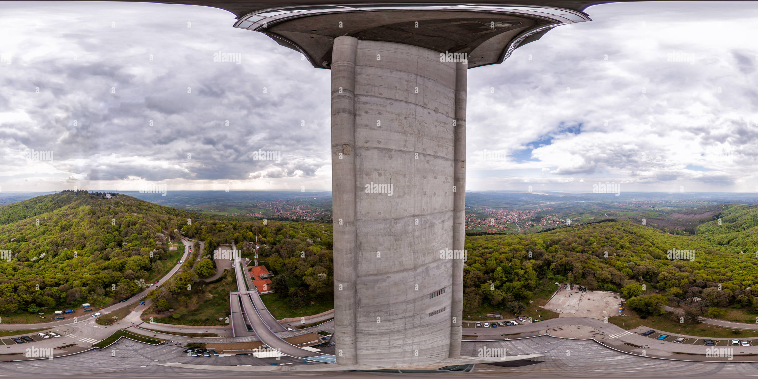 360 degree panoramic view of Avalski Toranj