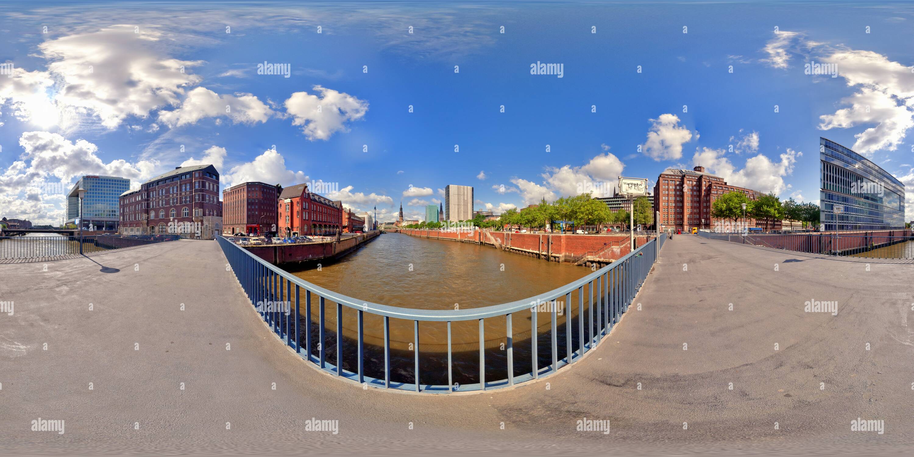 360 degree panoramic view of Hamburg Wandrahmsteg