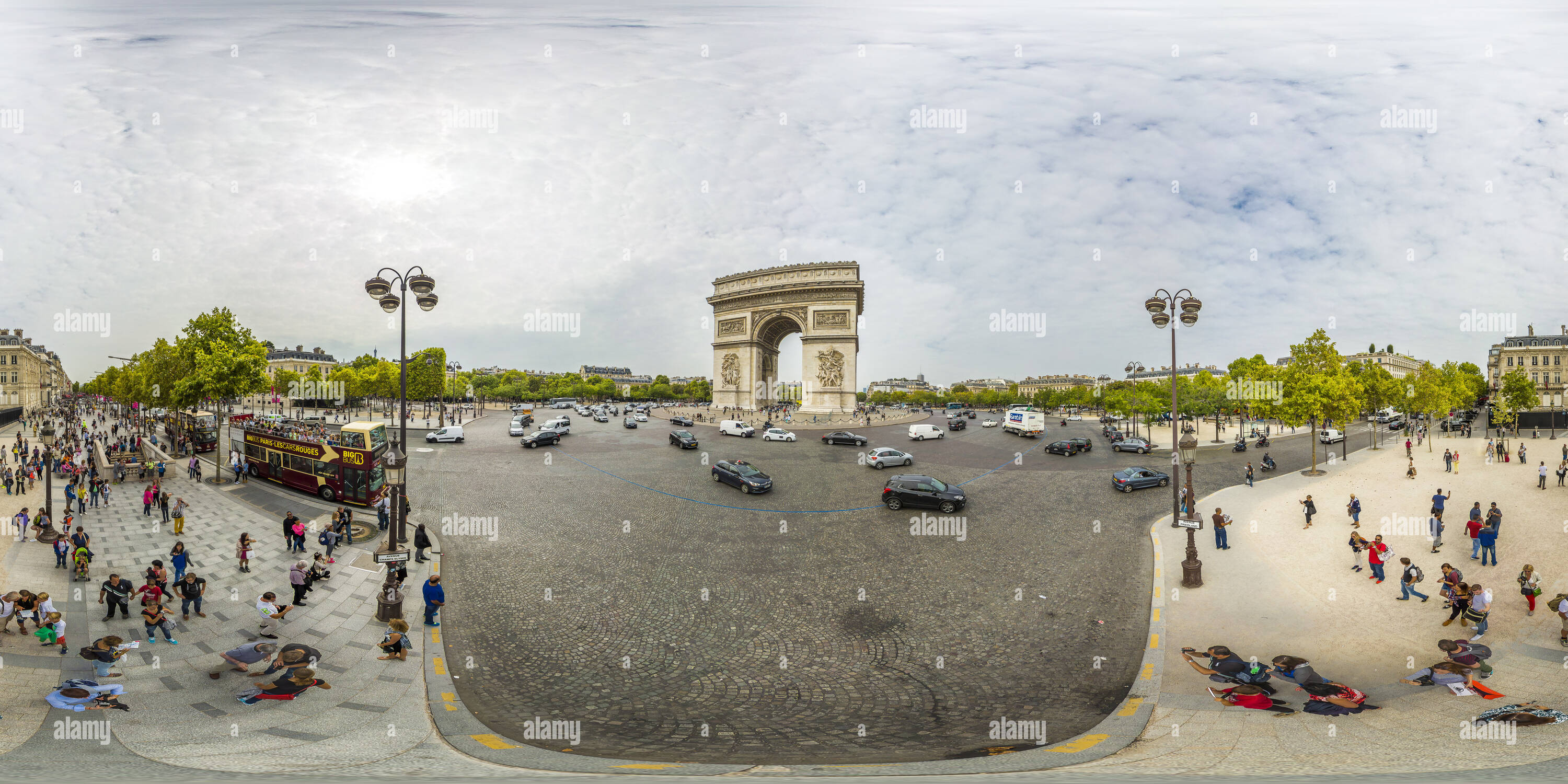 360° view of Arc De Triomphe Place Charles De Gaulle Paris France X - Alamy