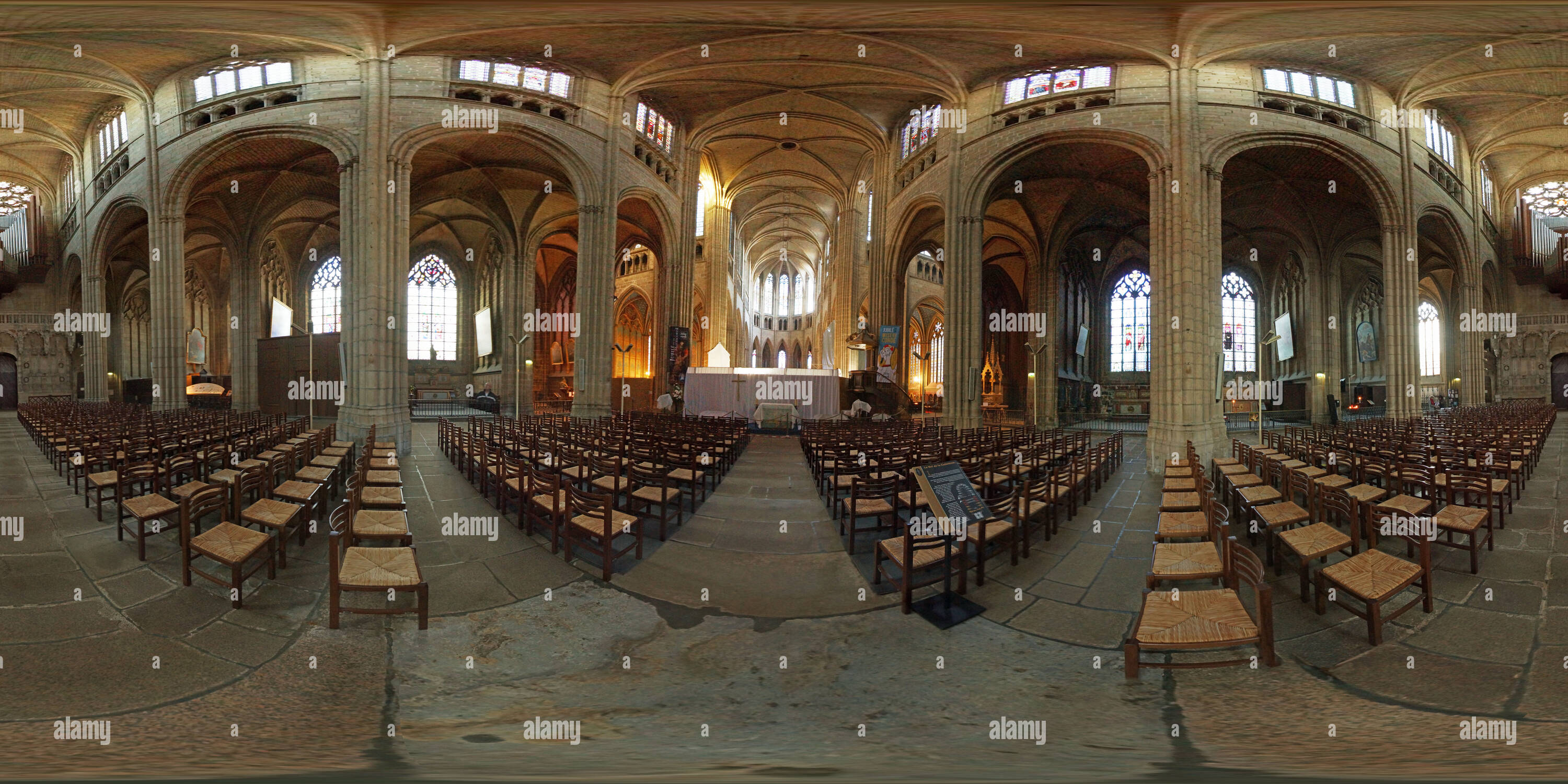 360° view of Cathédrale SaintÉtienne de Limoges Alamy
