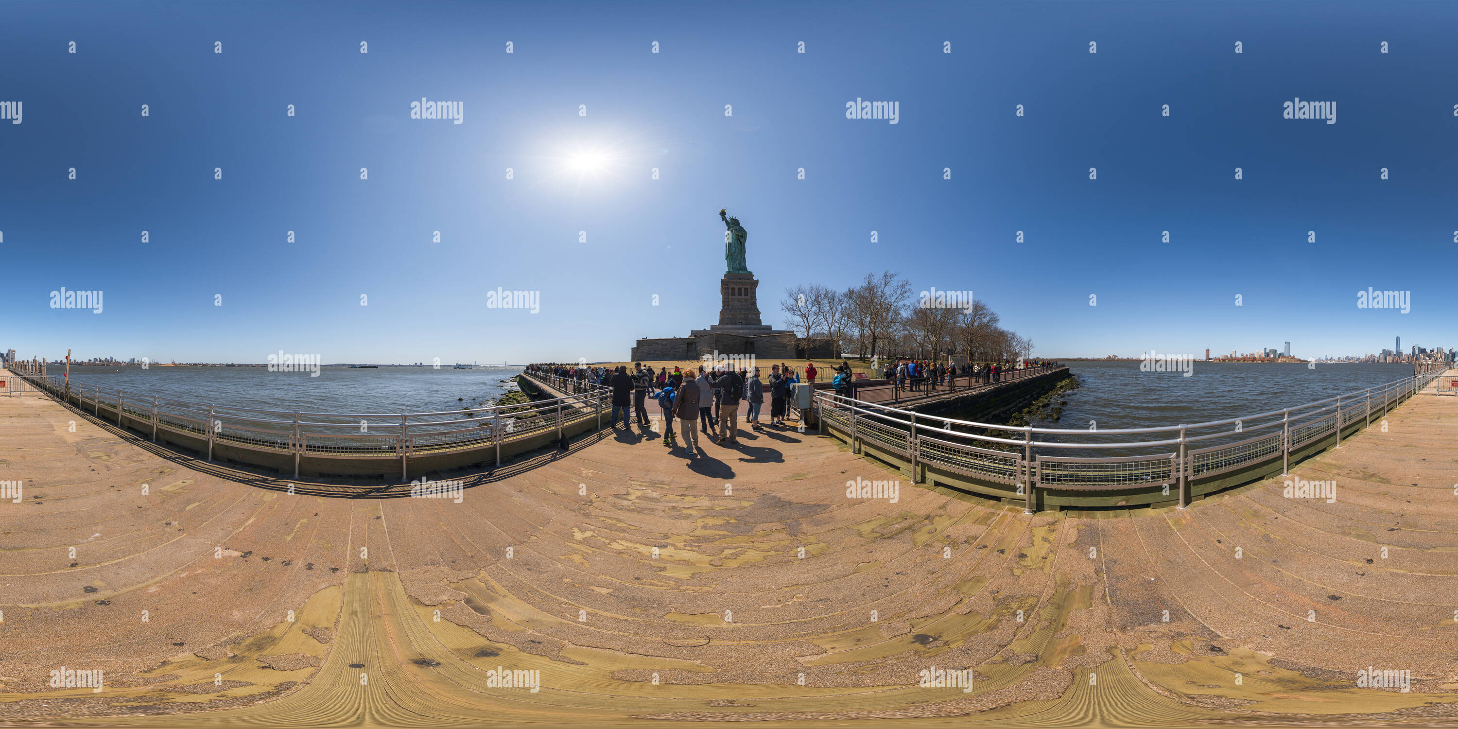 360° view of Statue of Liberty, Old Ferry Dock, New York Alamy