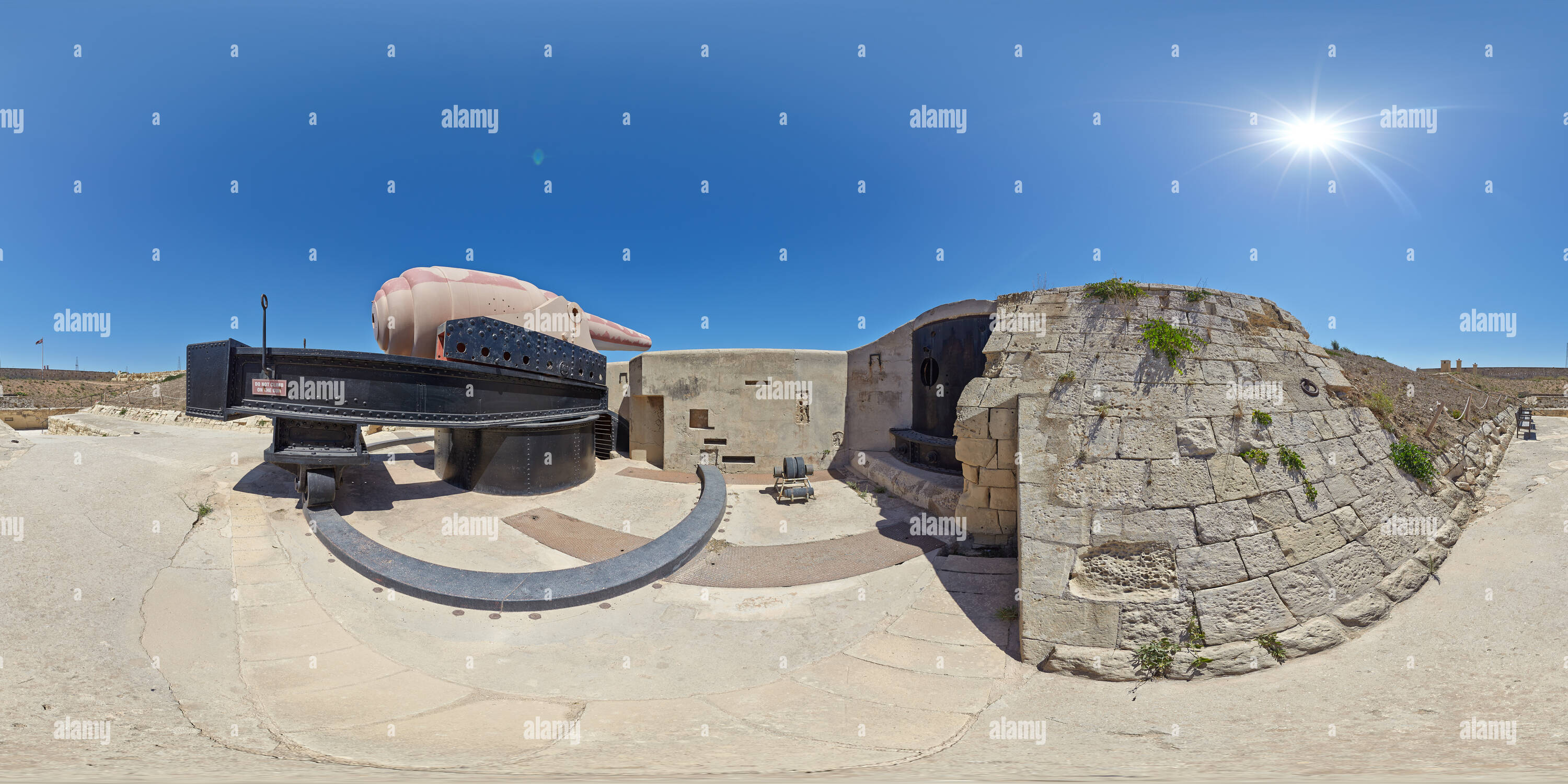 360 degree panoramic view of Fort Rinella - 100-ton gun