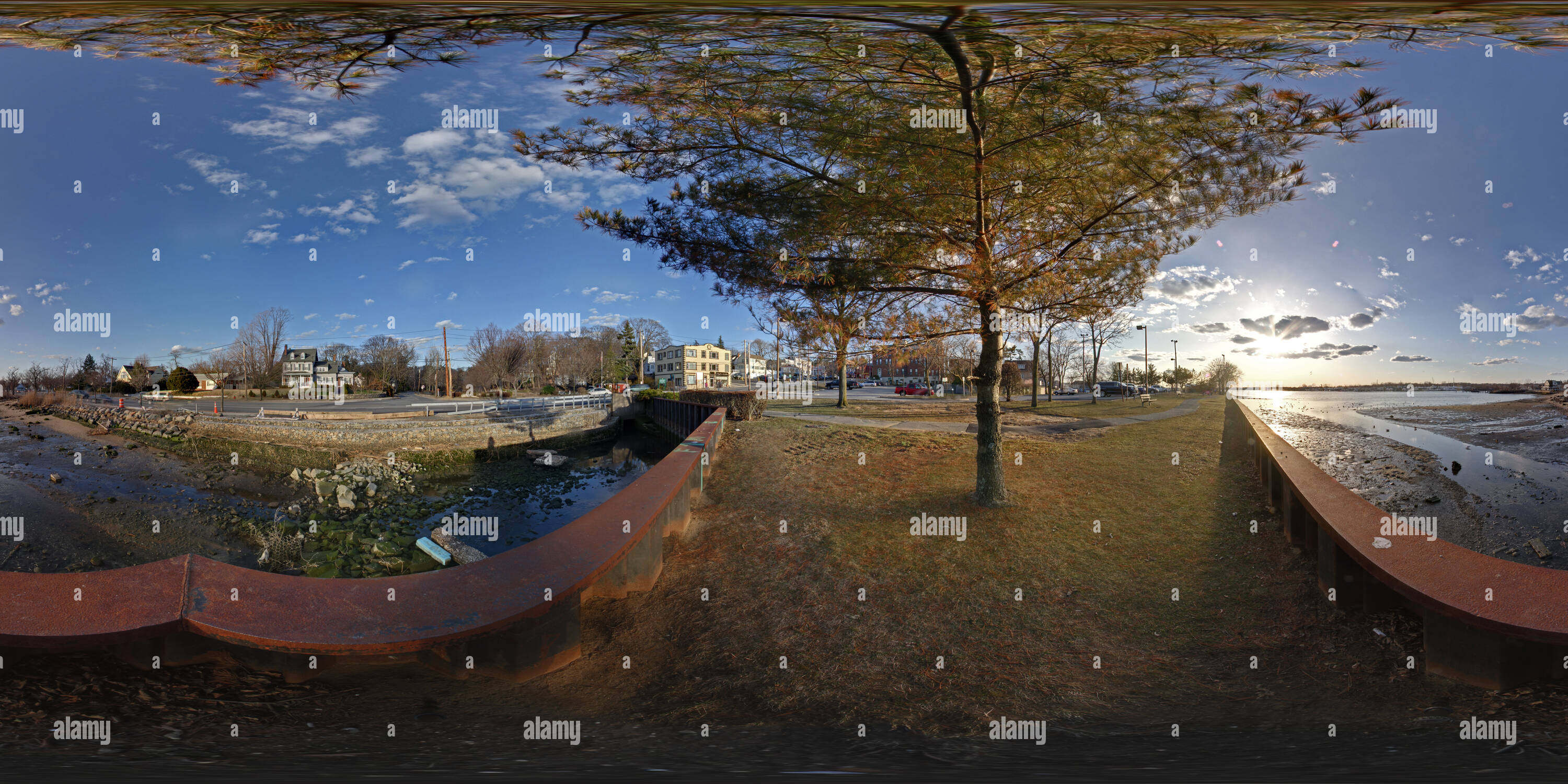 360° view of Baxter Estate's Beach and Shore Road, Port Washington, NY