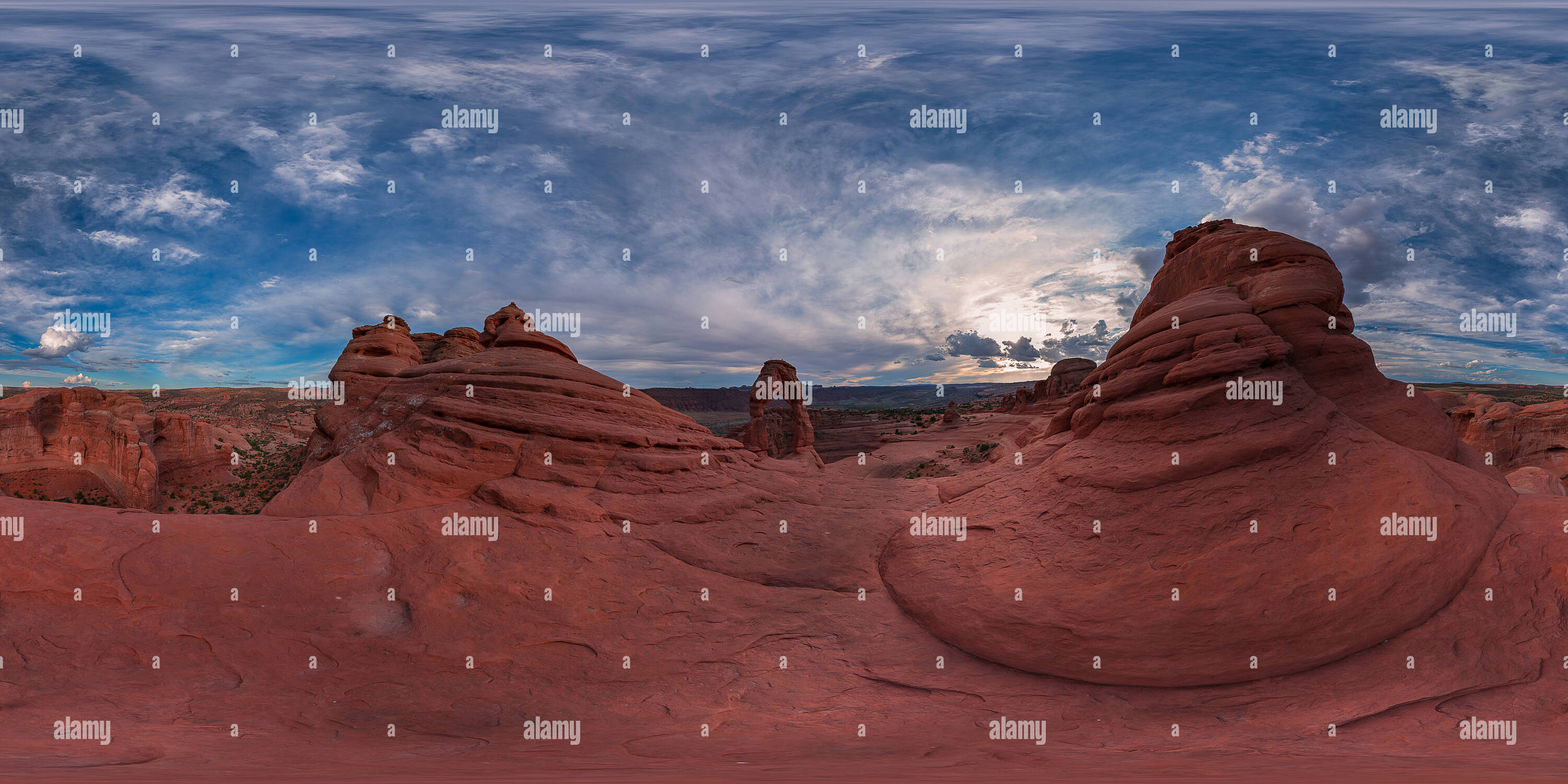 360° View Of Delicate Arch Arches Np Alamy