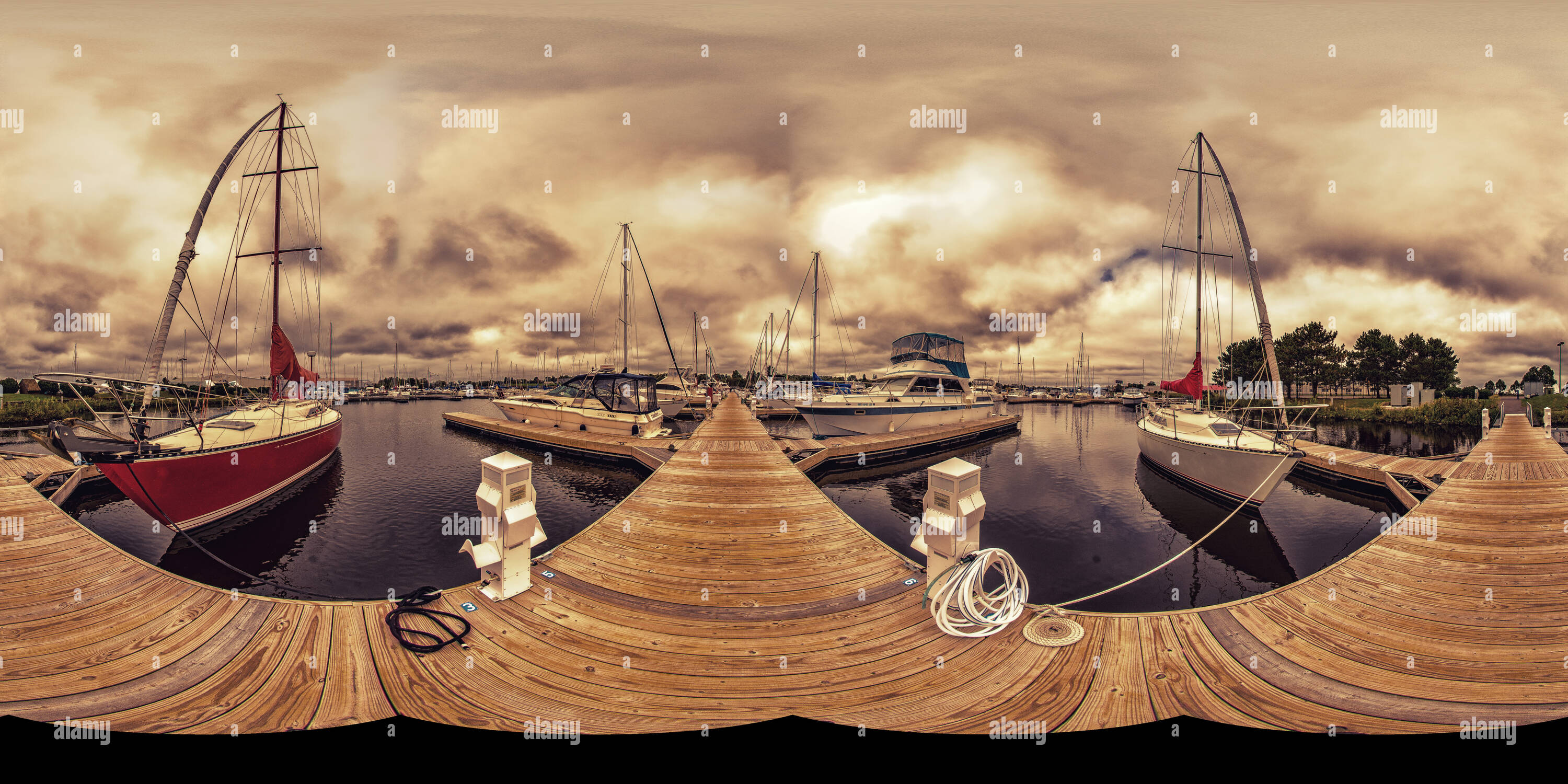 360° view of Barkers Island Superior, Wisconsin Alamy