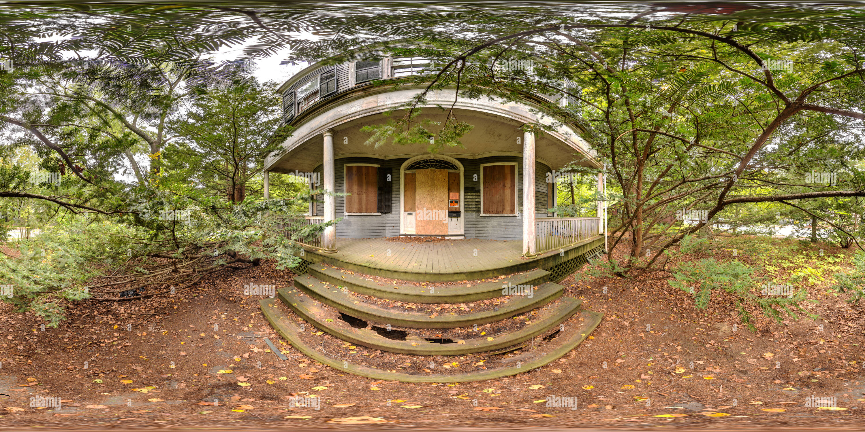 360-view-of-derelict-house-three-alamy