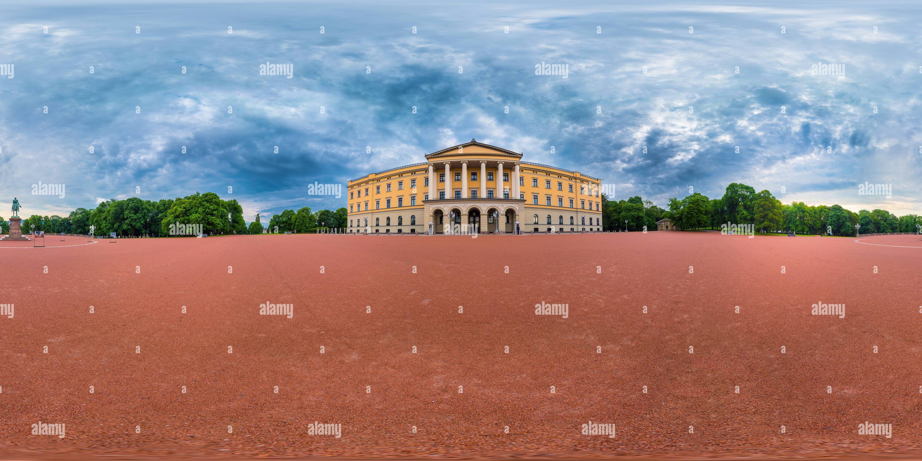 360-view-of-royal-palace-in-oslo-alamy