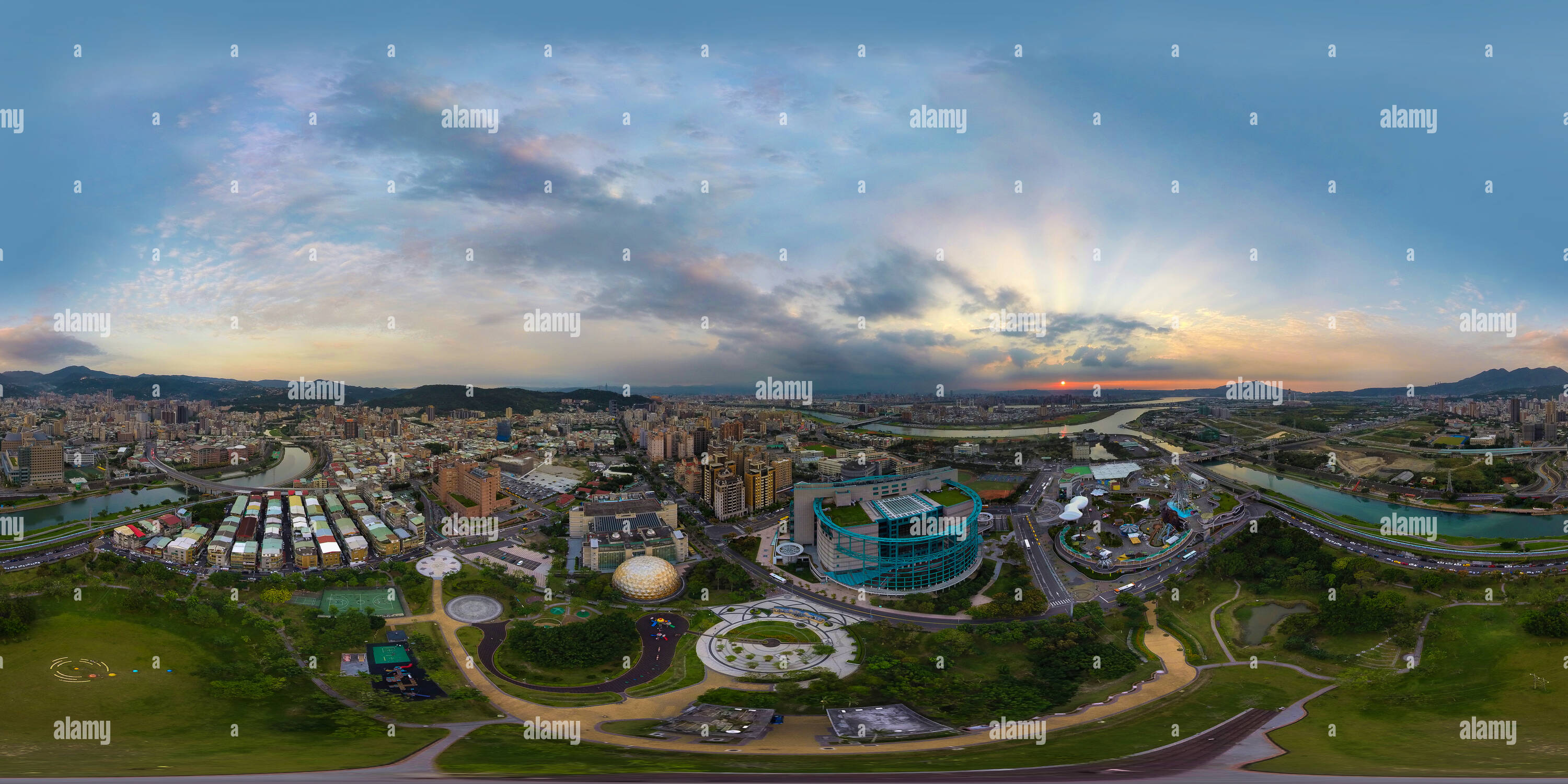360° view of Sunset moment in the air of National Taiwan Science