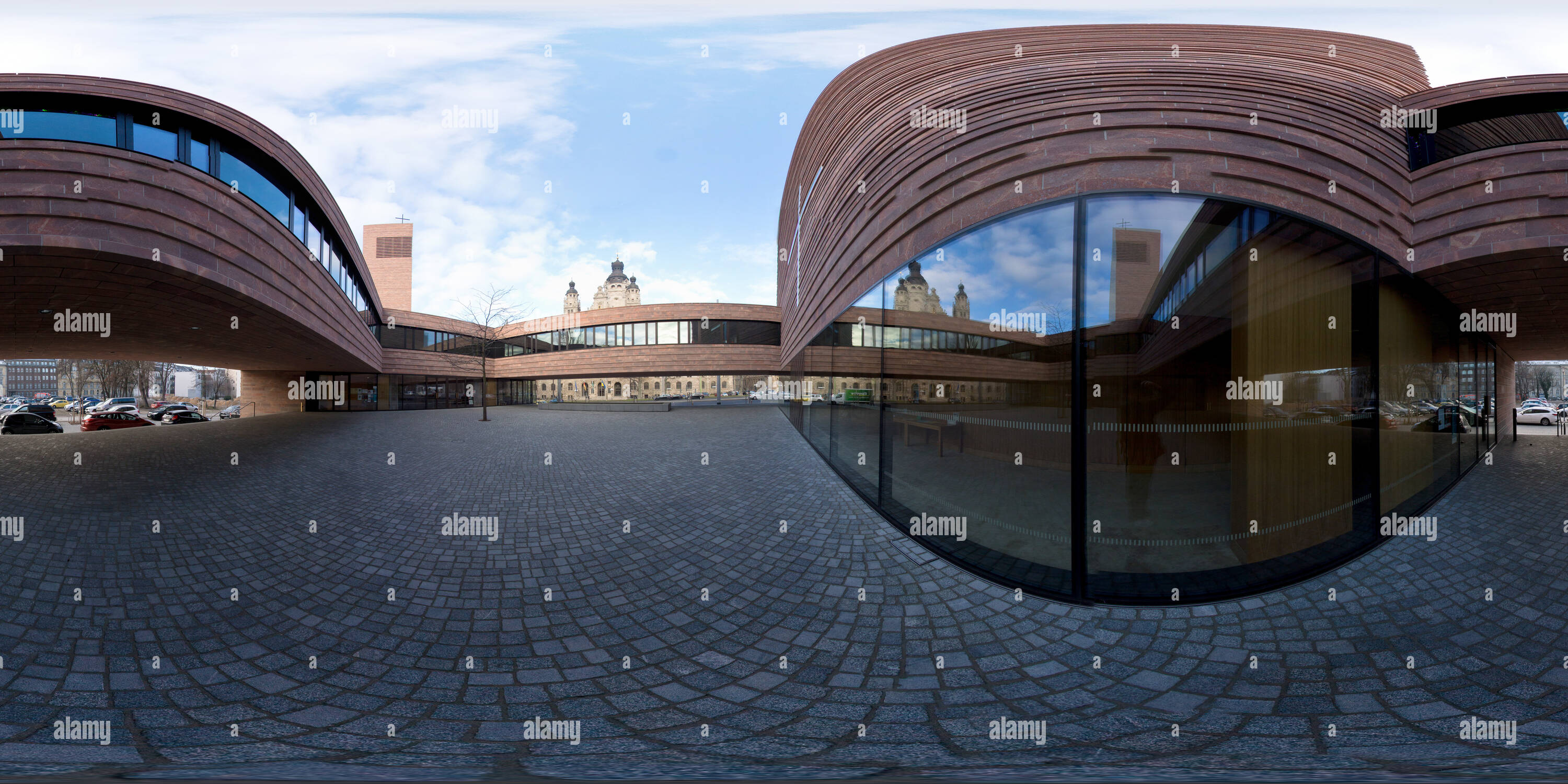360 degree panoramic view of Provost Church Leipzig, Inner Yard, 2016-12, freehand