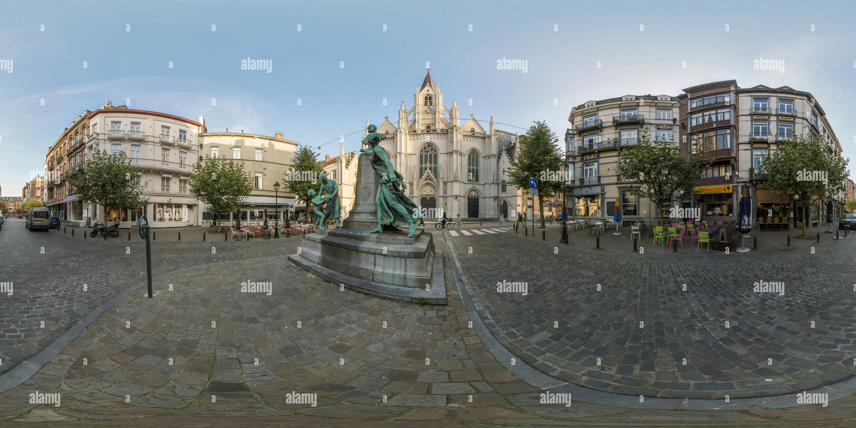 Boniface square hires stock photography and images Alamy