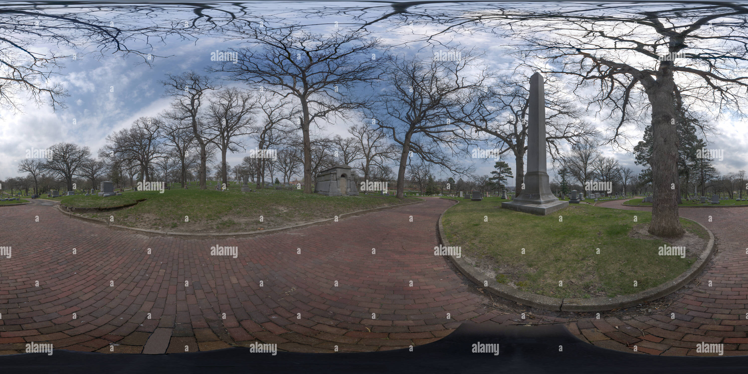 360° view of Historic Woodland Cemetery. Des Moines, Iowa Alamy