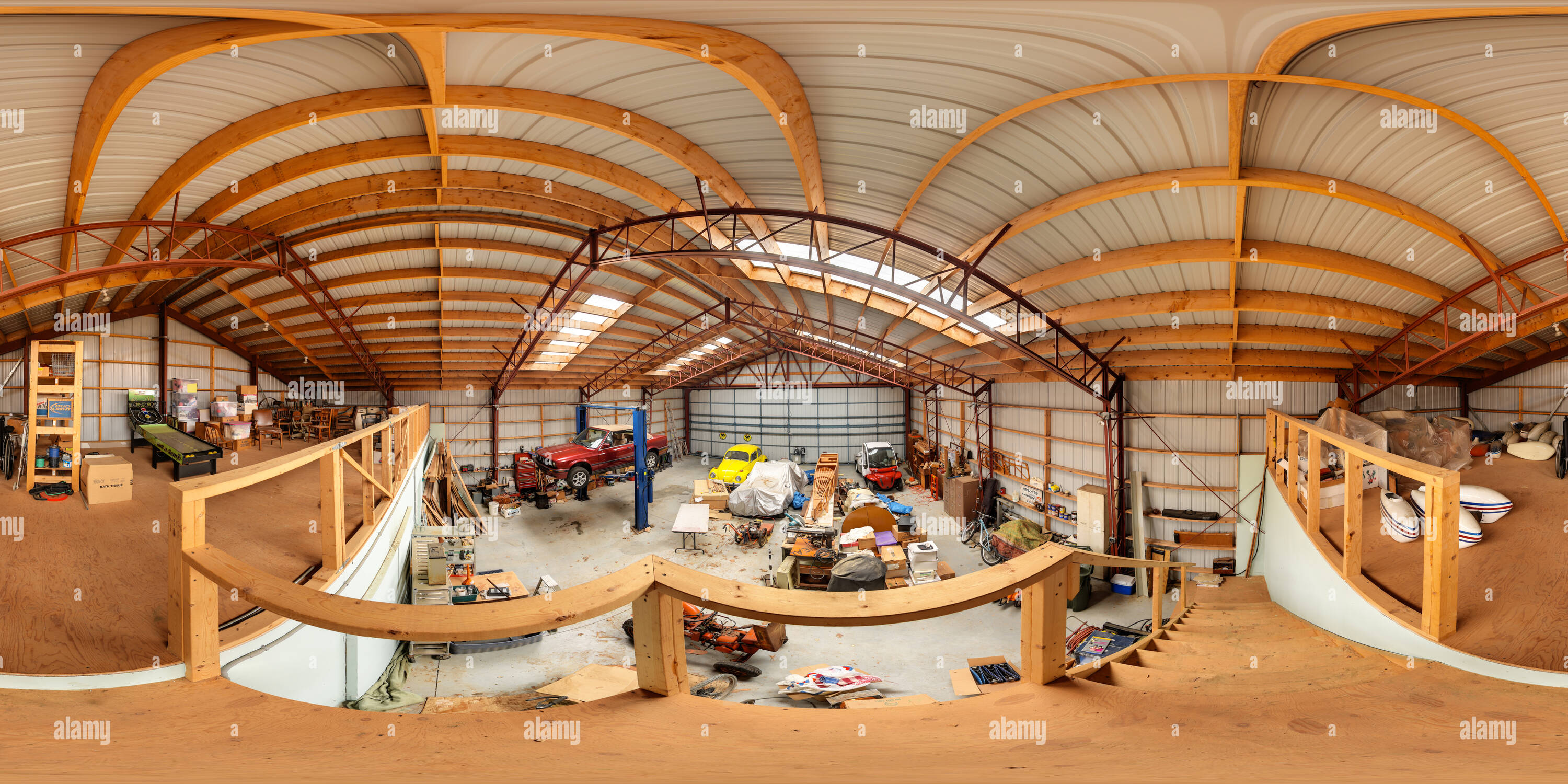 360° view of Marlboro Airport Shop Alamy