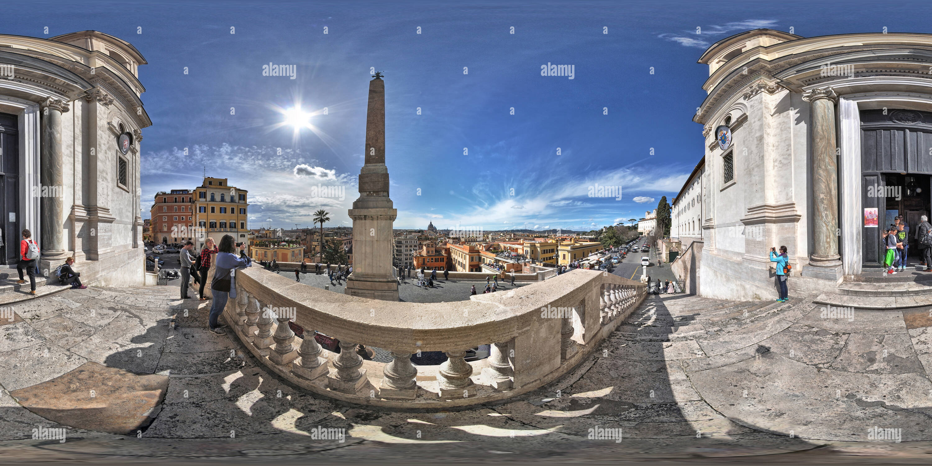 360 degree panoramic view of Fachada Iglesia de la Trinidad de los Montes, Roma
