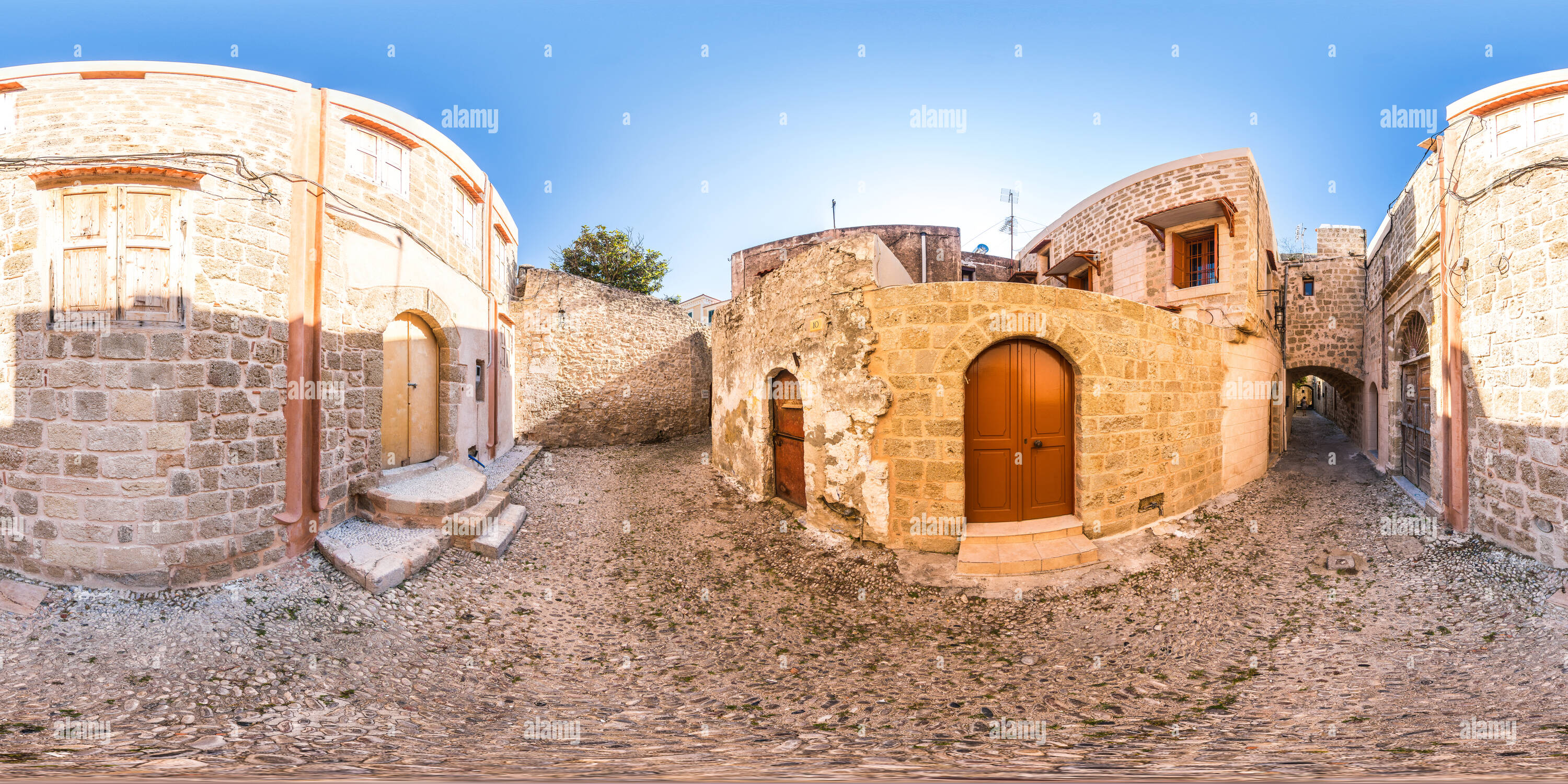 360 degree panoramic view of in the olt Town of Rhodes 3