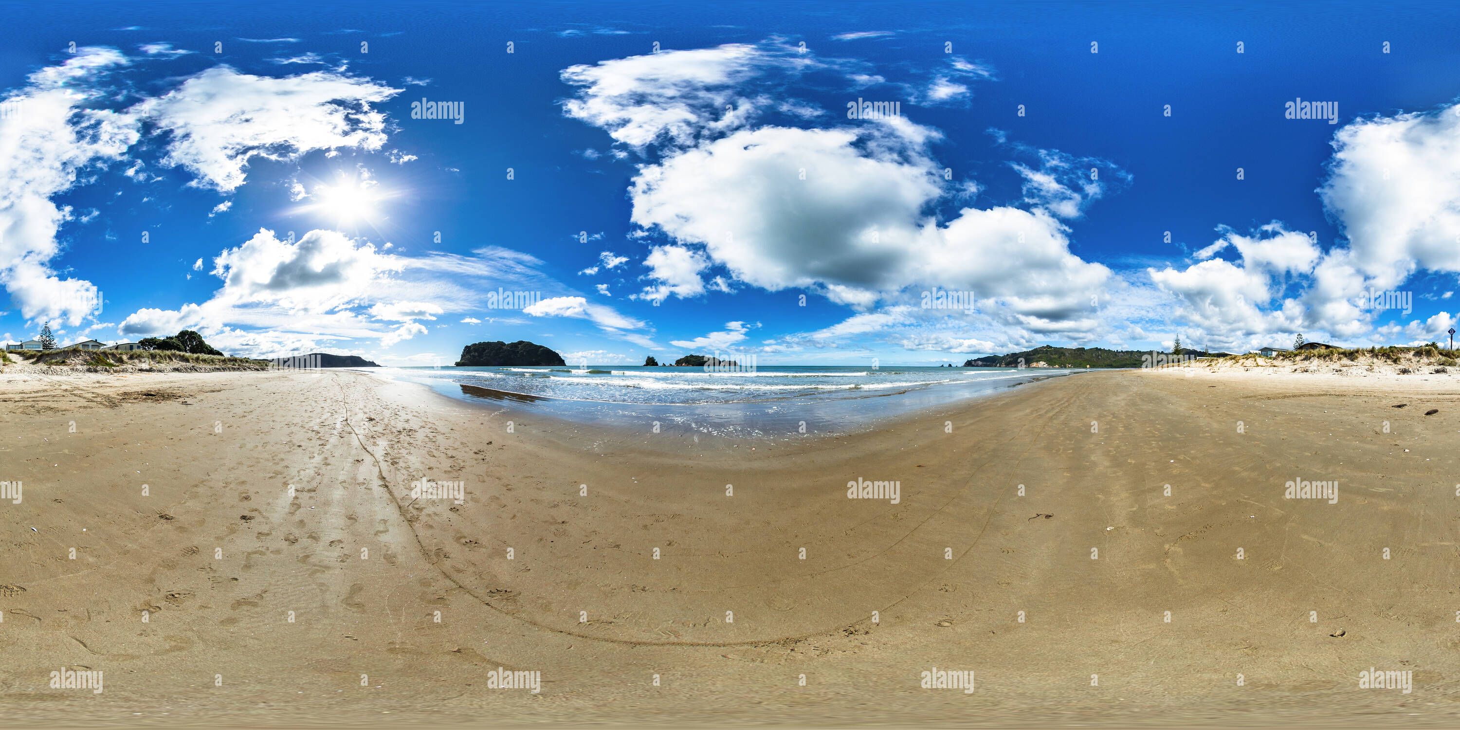 Beach whangamata hires stock photography and images Alamy