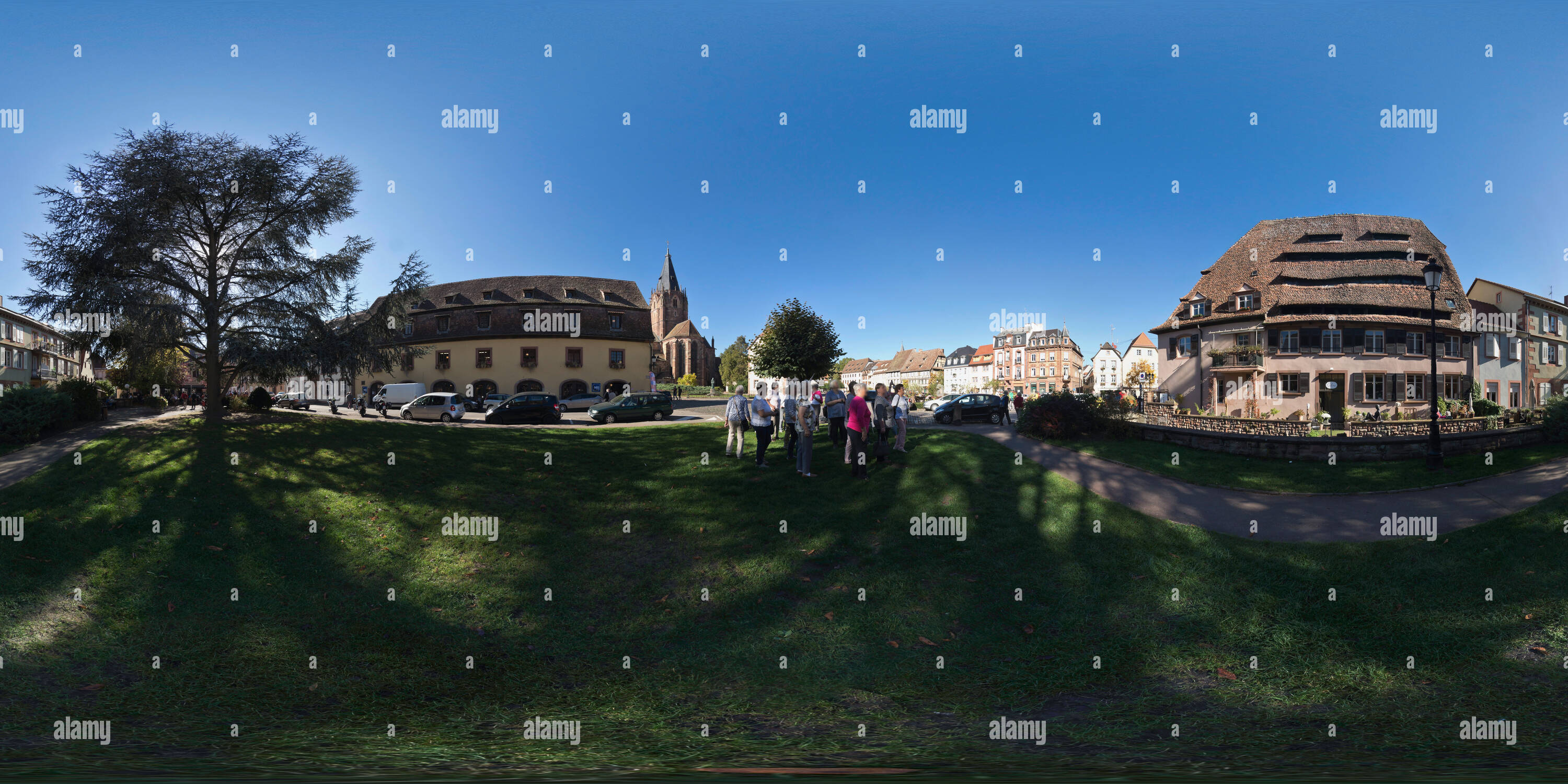 360 degree panoramic view of Wissembourg, Place du Saumon, Salzhaus (Salt House), 2017-10