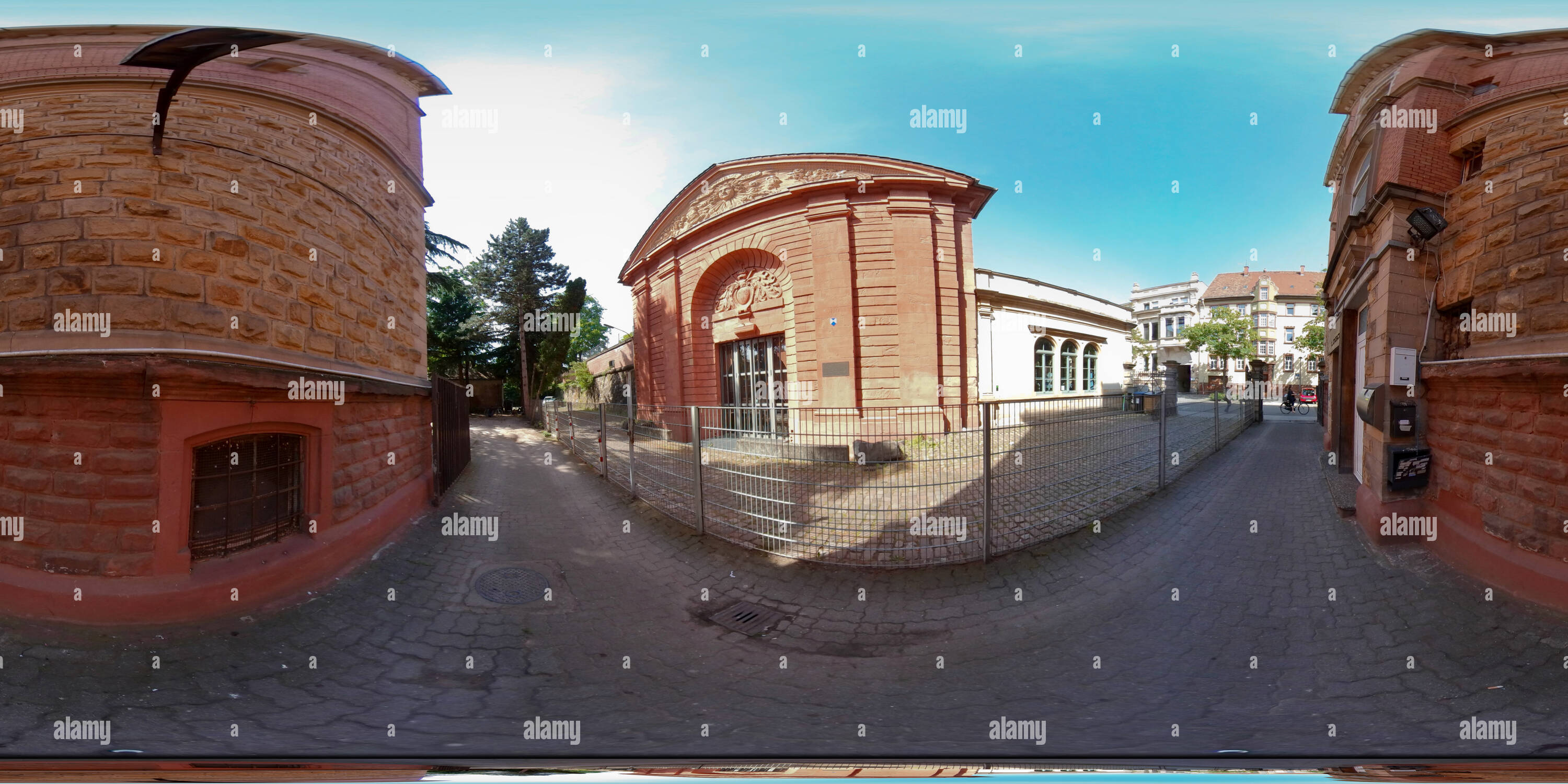 360 degree panoramic view of French Gate (Französisches Tor), Landau, 2018-05