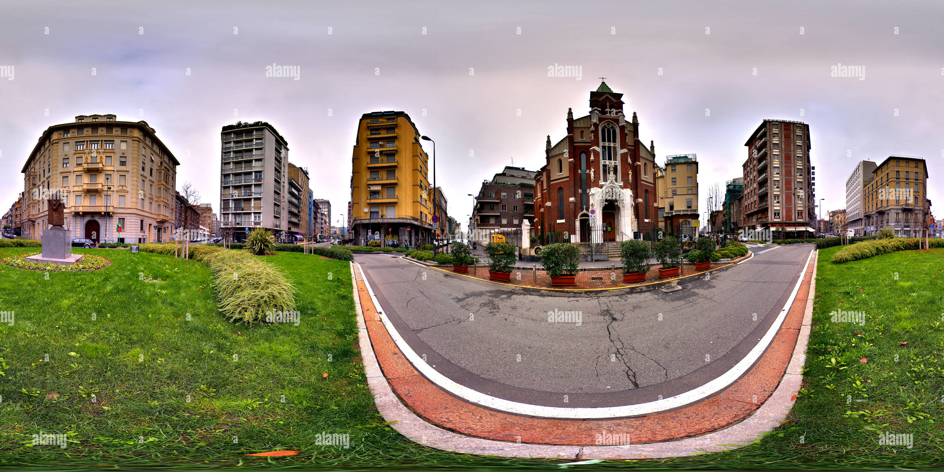 360° view of Italy, Milan, Piazza San Camillo De Lellis Alamy