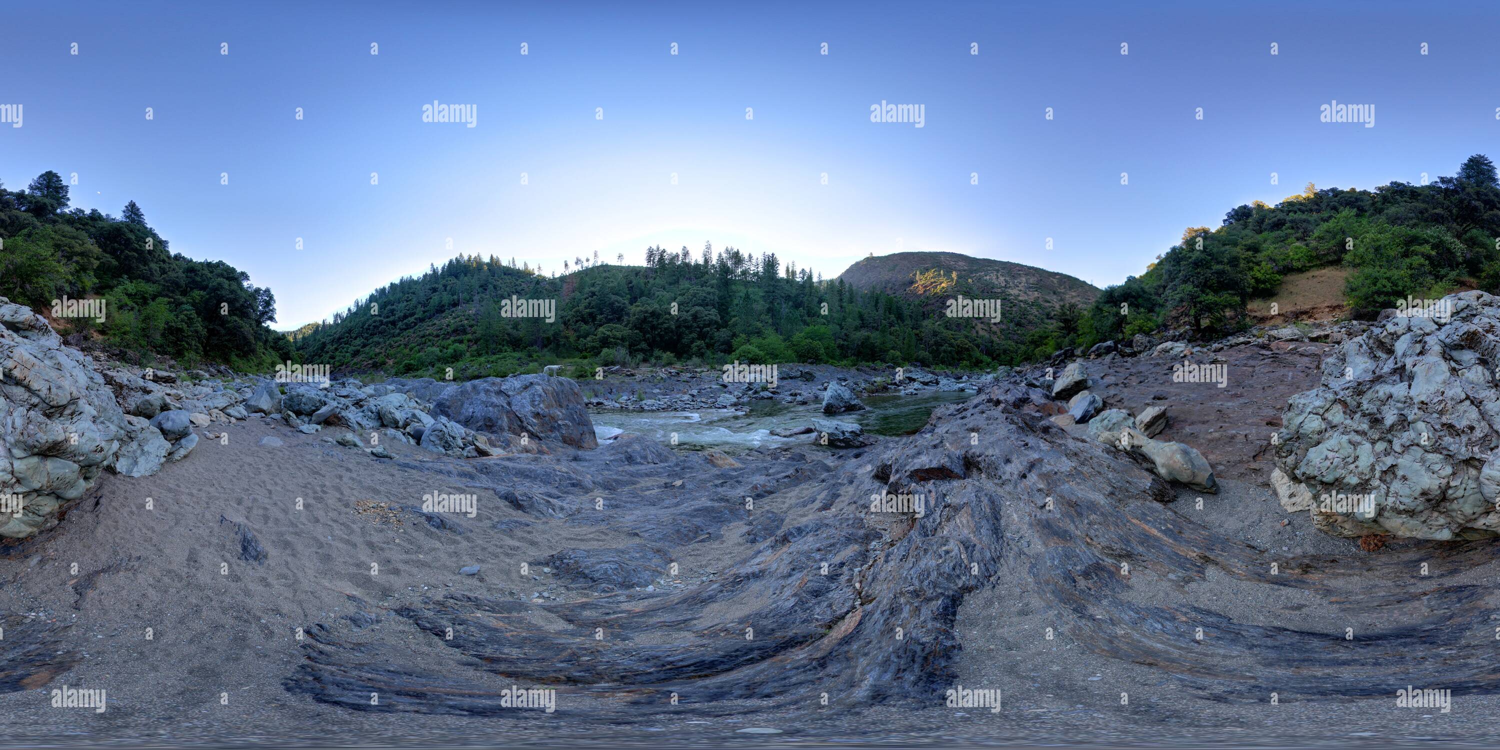 360° view of Mineral Bar Campground on North Fork of the American River 