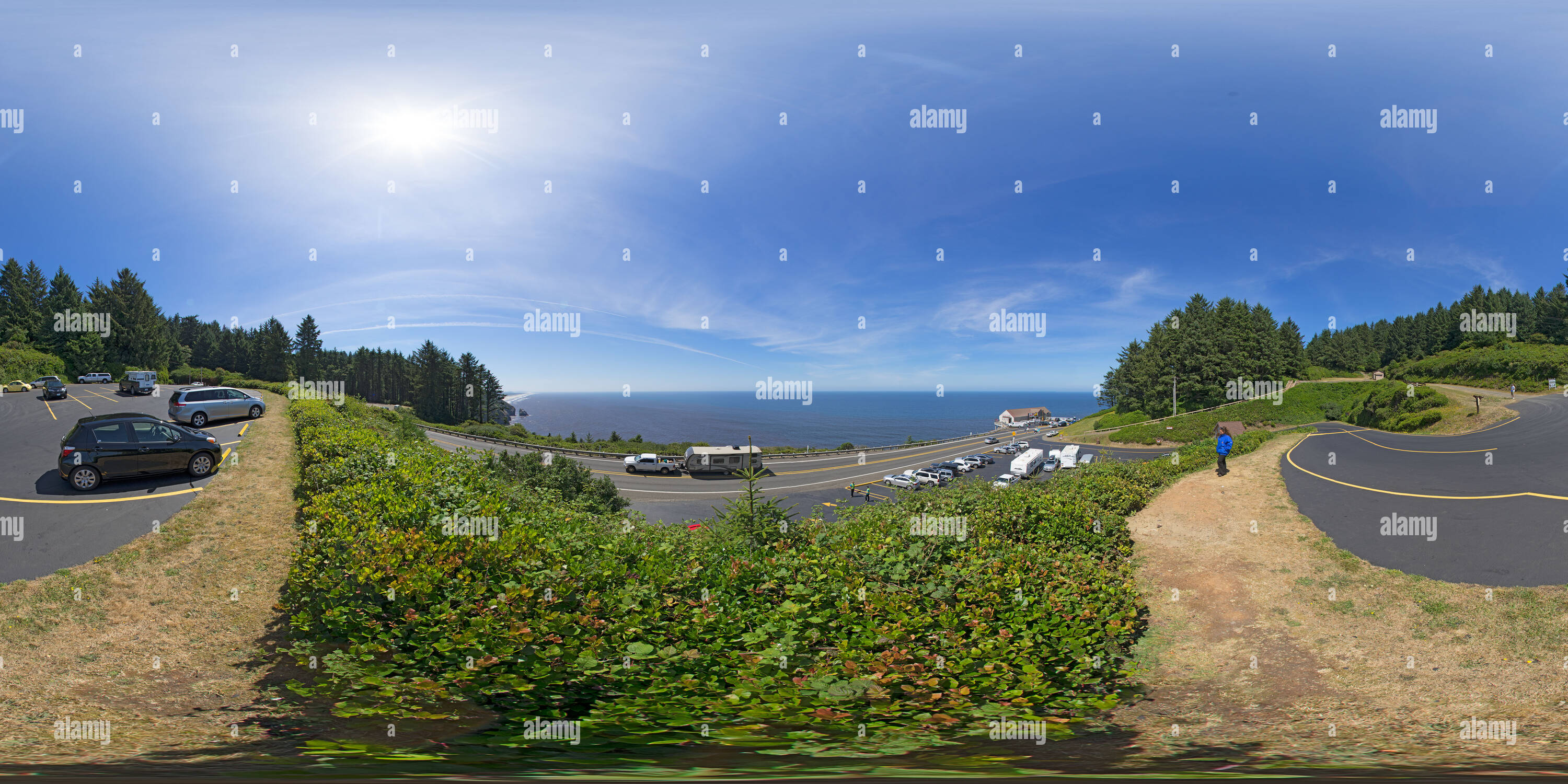 360° view of Parking above Highway 101 at the Oregon Sea Lion Caves - Alamy